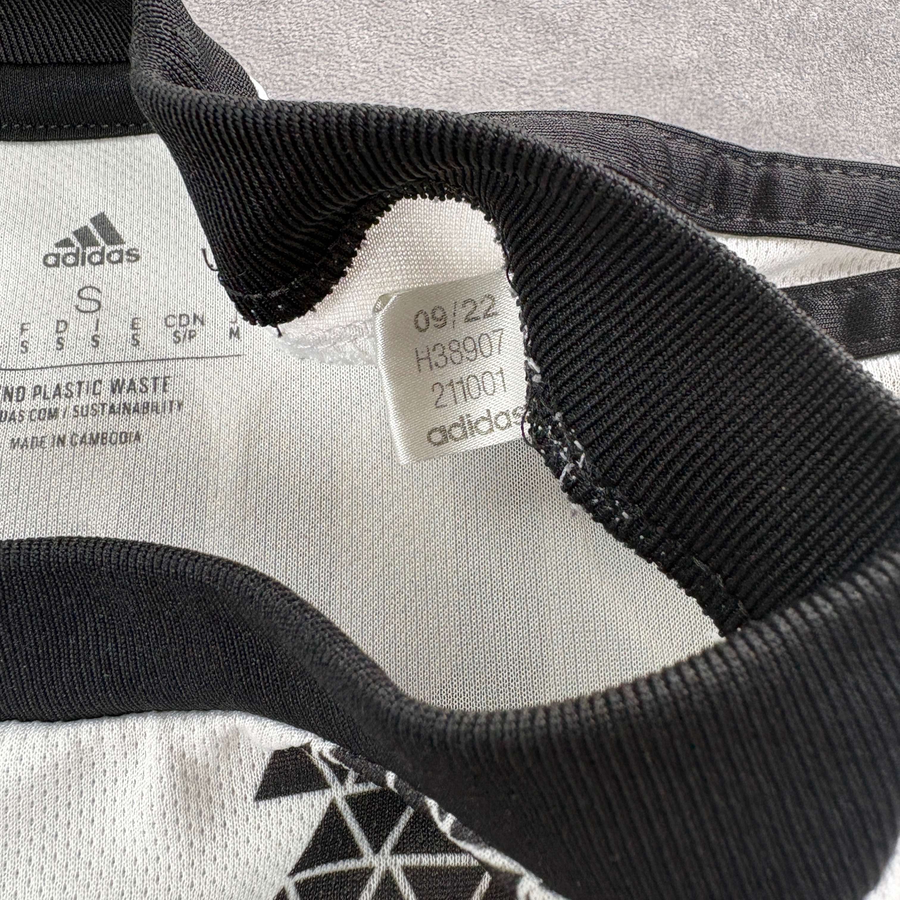 Adidas Juventus 2022-23 Adidas home Paul Pogba football jersey sz S Size US S / EU 44-46 / 1 - 5 Thumbnail