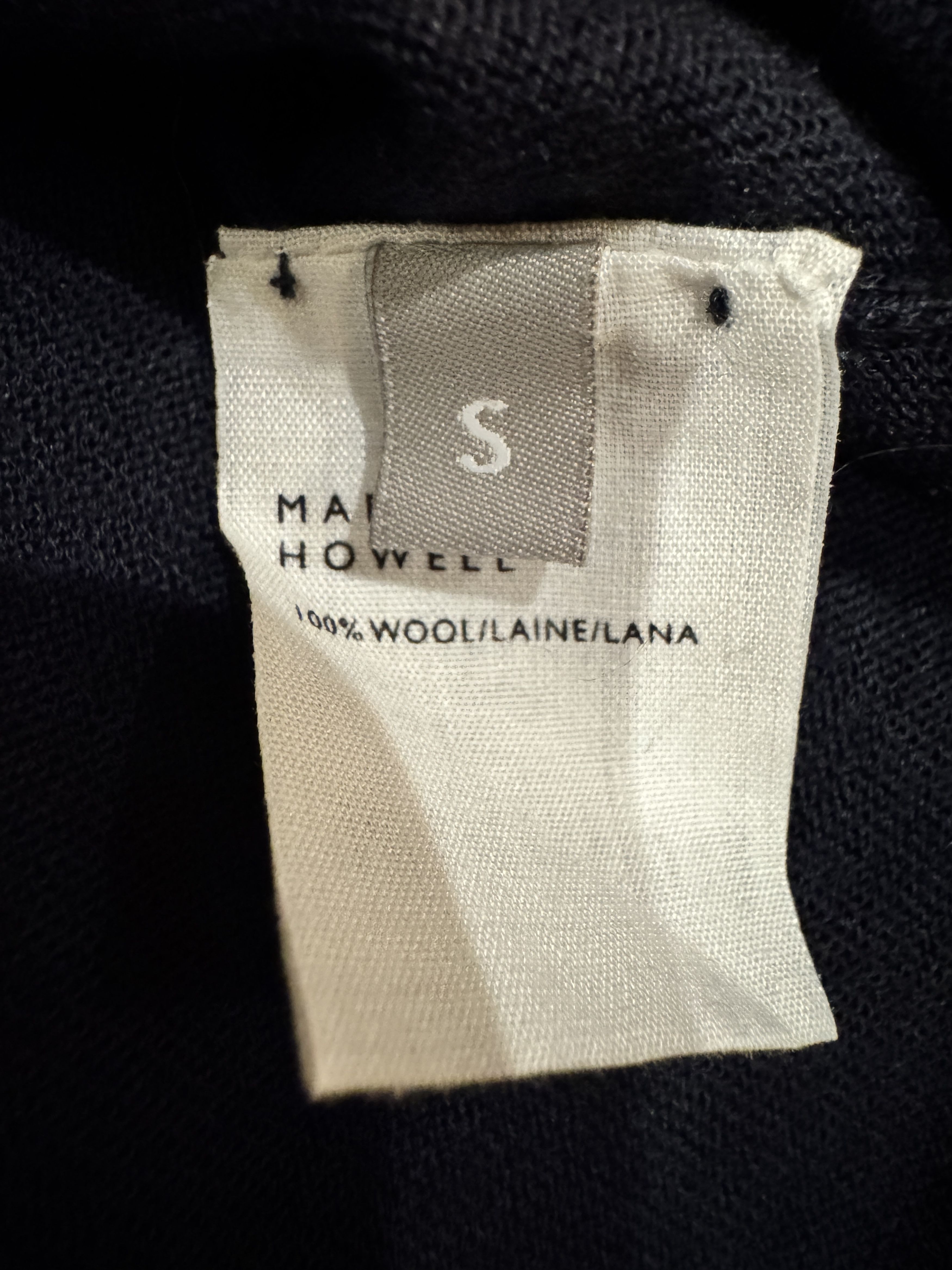 Margaret Howell Superfine Wool V Neck Sweater Navy Size US S / EU 44-46 / 1 - 5 Thumbnail