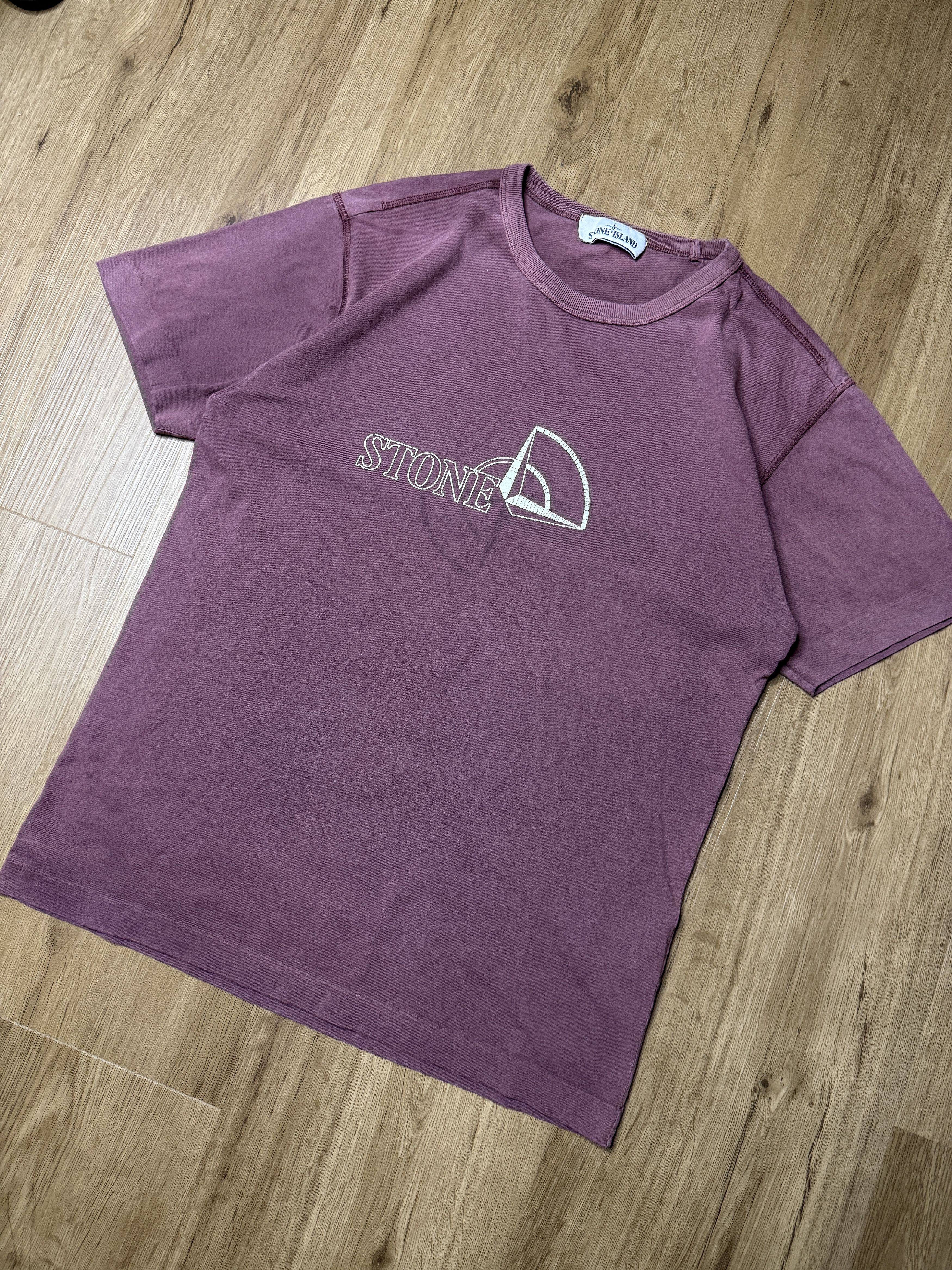 Stone Island Stone Island T-Shirt Size Small Size US S / EU 44-46 / 1 - 6 Thumbnail