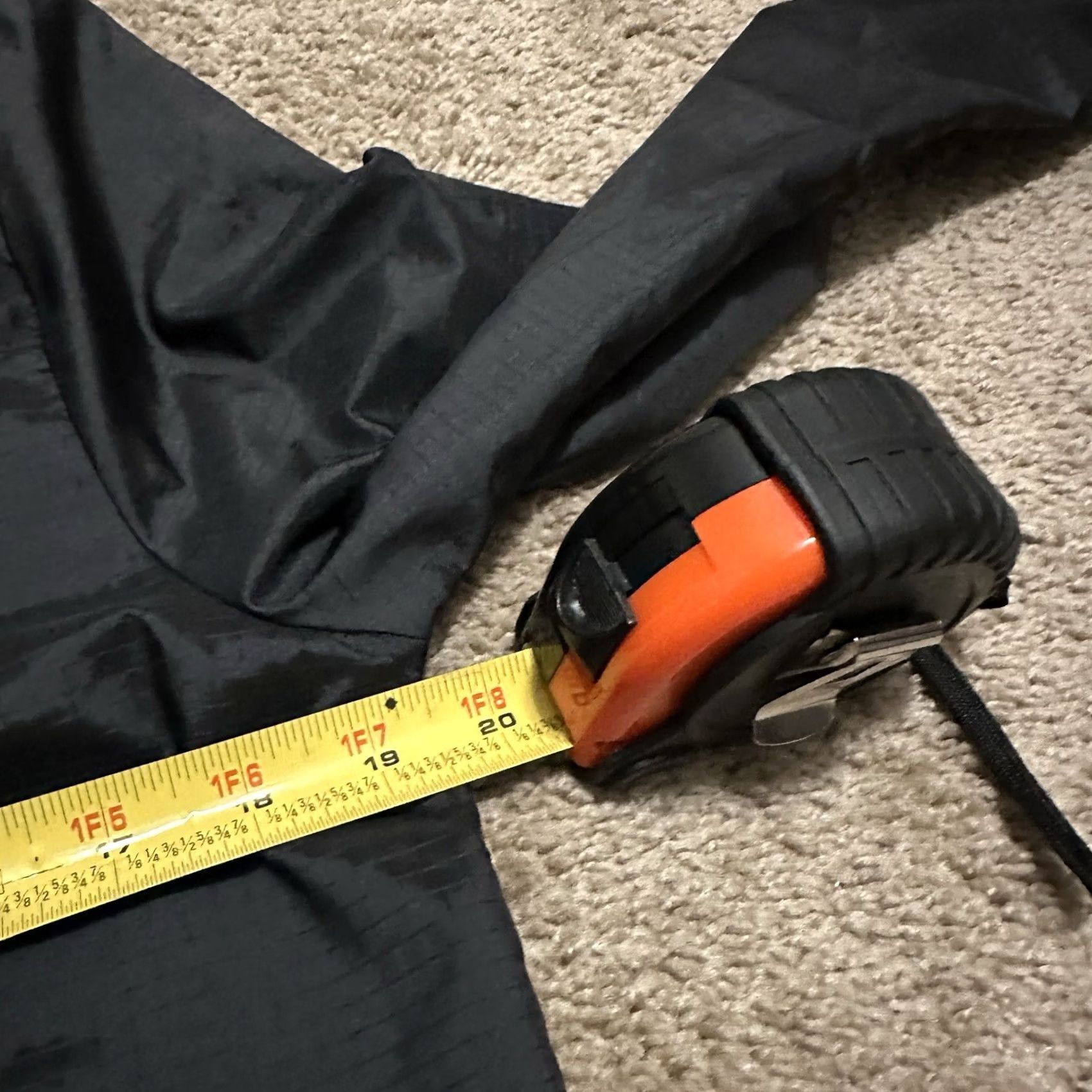Nike Nike Essentials Jacket Women's S Full Zip Hooded Windbreaker Black Size S / US 4 / IT 40 - 5 Thumbnail