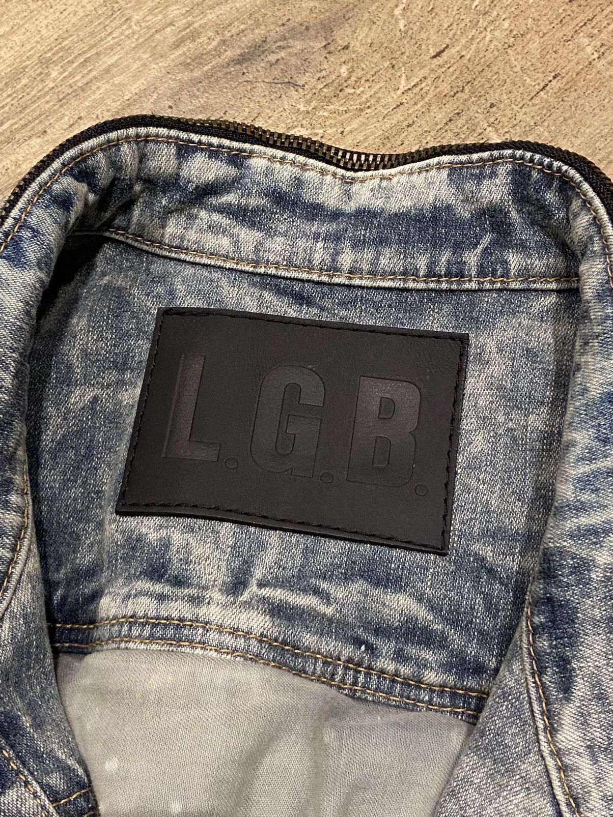 Le Grande Bleu (L.G.B.) LGB JACKET DISTRESSED JEAN VEST Size US M / EU 48-50 / 2 - 7 Thumbnail