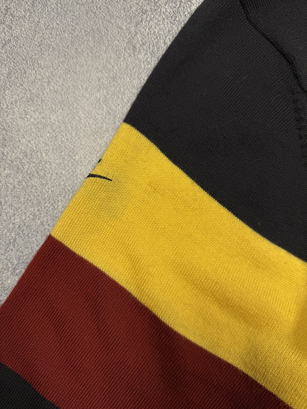 Nike Nike Vintage Sweater Size US M / EU 48-50 / 2 - 11 Thumbnail