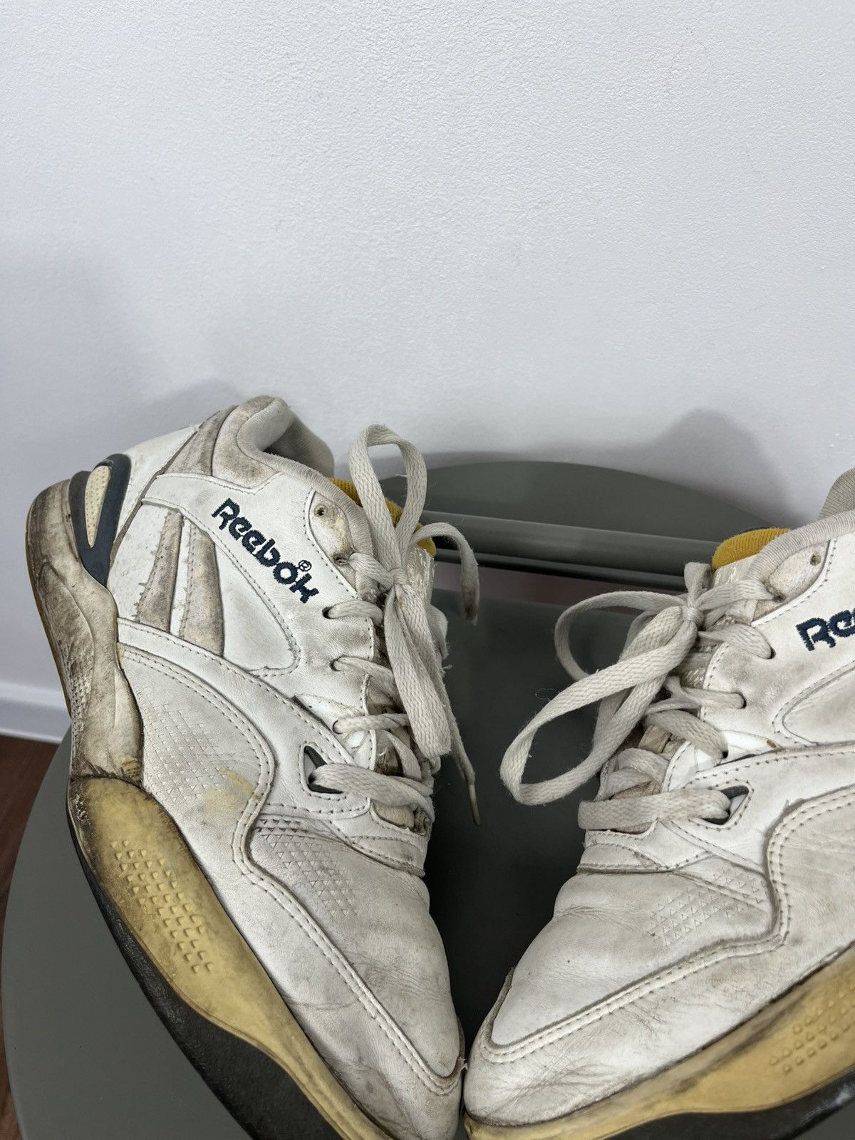 Reebok Vintage Reebok Classic Leather Sneakers White Yellow EU 43 Size US 9.5 / EU 42-43 - 4 Thumbnail