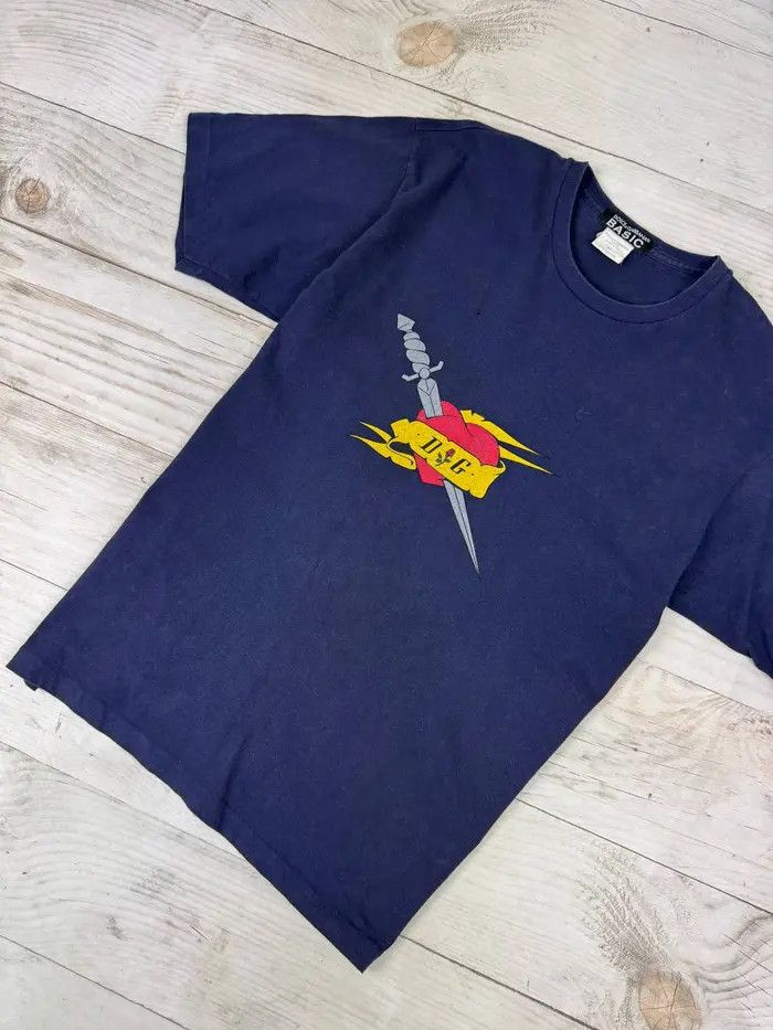 Dolce & Gabbana Vintage Dolce Gabbana Basic Sword Heard T-Shirt Size US M / EU 48-50 / 2 - 4 Thumbnail