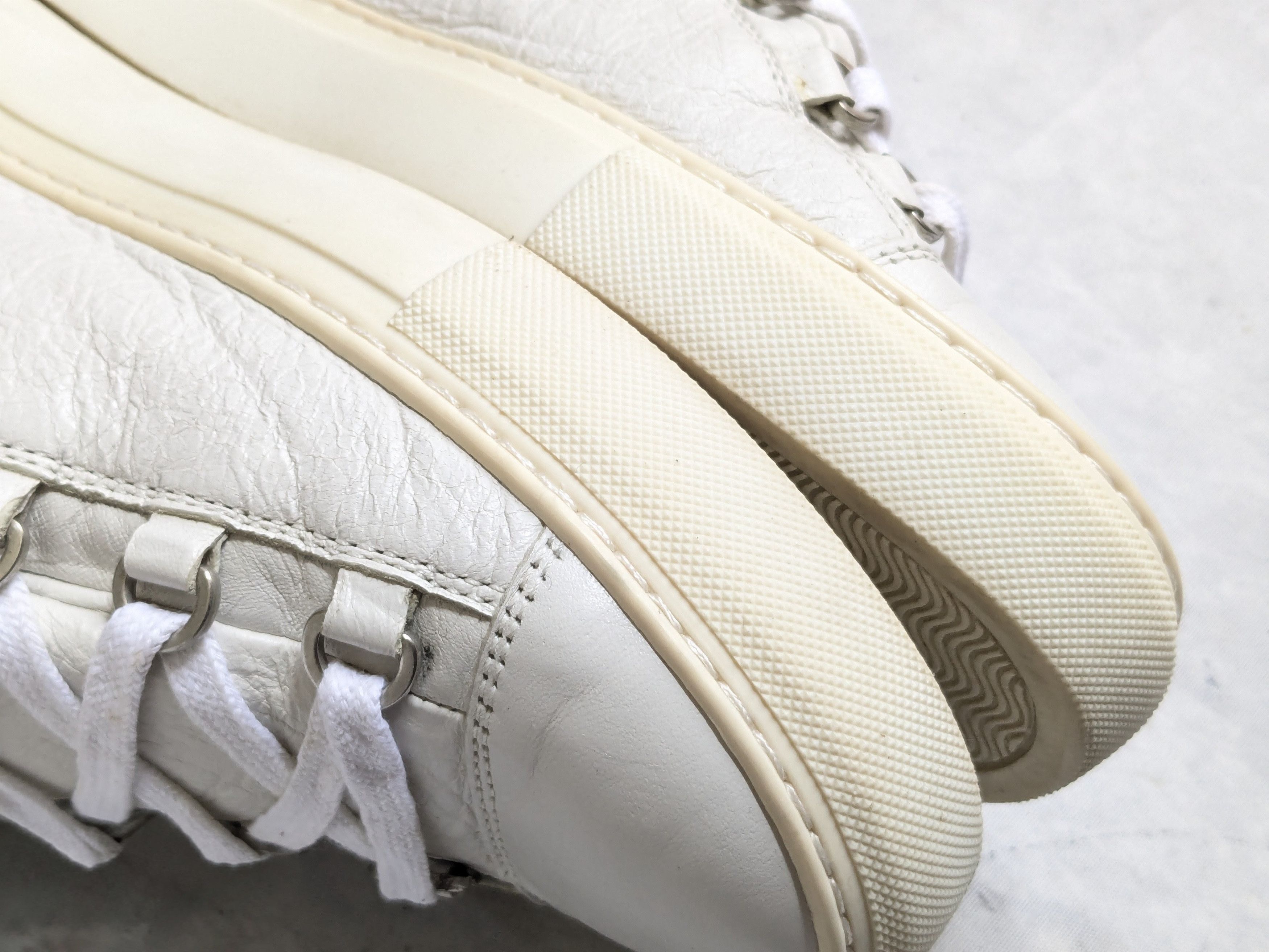 Balenciaga Balenciaga Arena Sneakers White 9 High Tops Leather Size US 9 / EU 42 - 10 Thumbnail