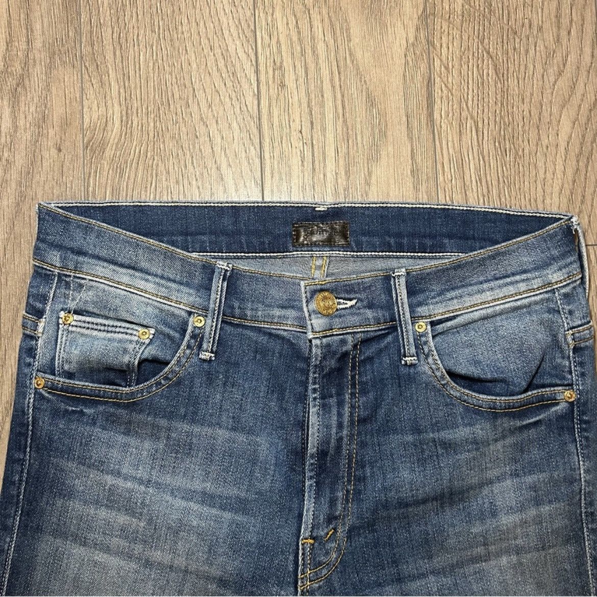 MOTHER MOTHER Insider Crop Step Fray in Not Rough Enough Size 27 Size 27" / US 4 / IT 40 - 6 Thumbnail