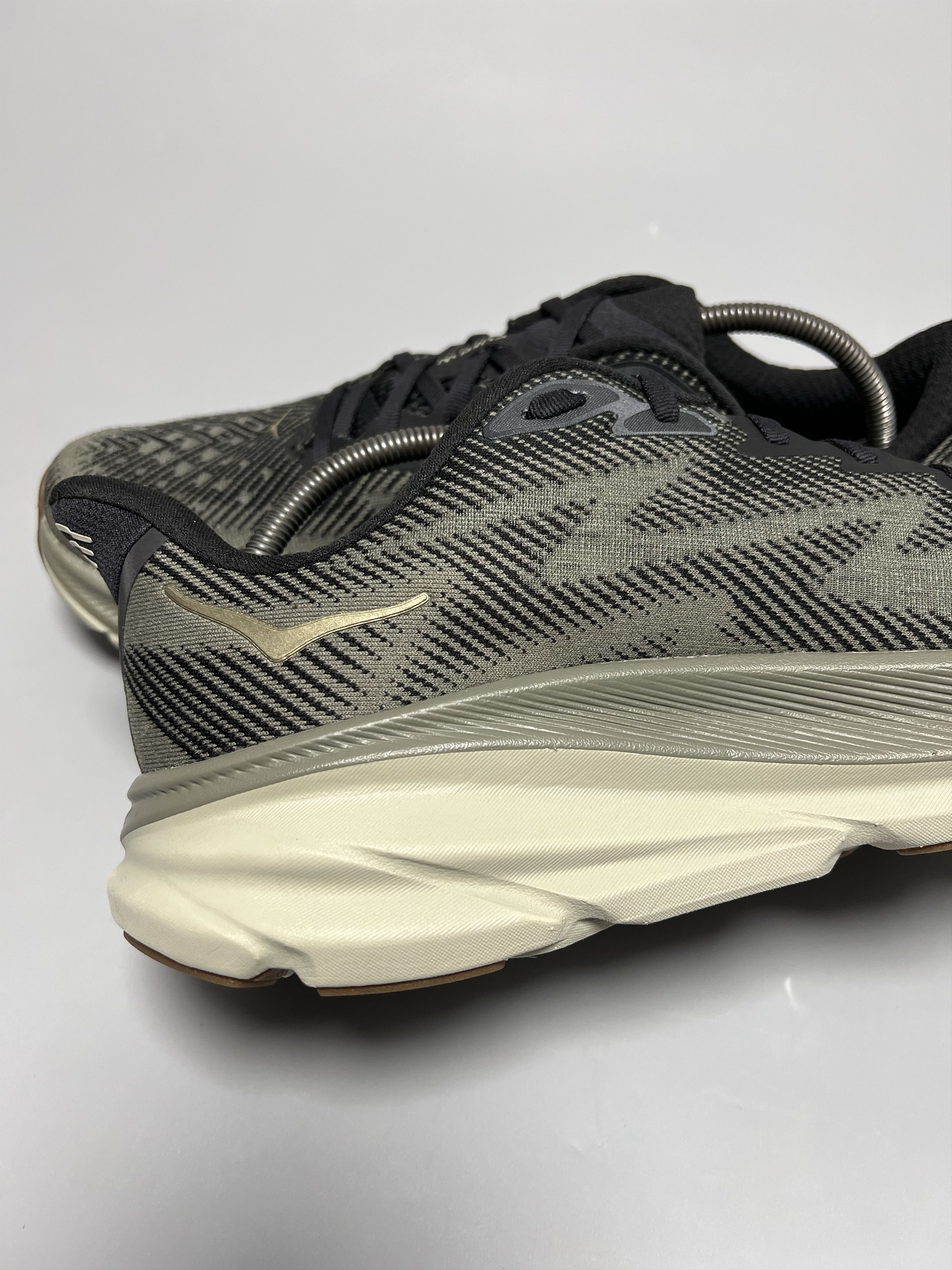Hoka 12D Hoka One One Clifton 9 Running Shoes Walking Gym Size US 12 / EU 45 - 11 Thumbnail