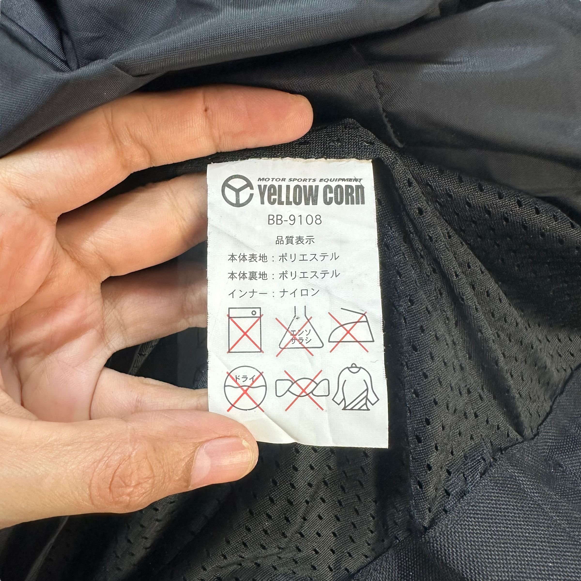 YELLOW CORN BLACK RUNNING PROJECT YELLOW CORN SLEDGE HAMMER #7593-156 Size US L / EU 52-54 / 3 - 15 Thumbnail
