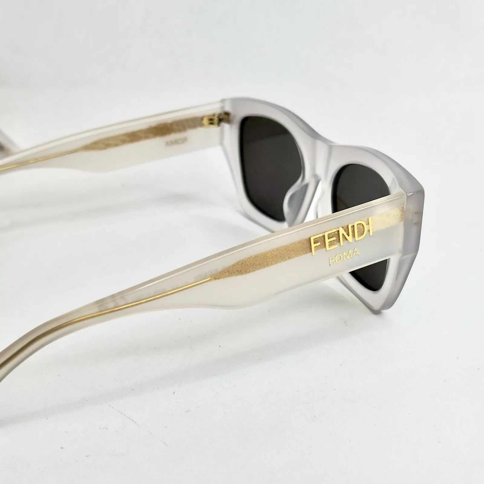 Fendi FENDI ROMA 40100 White Pearl Fashion Sunglasses FE40100I Size ONE SIZE - 3 Thumbnail