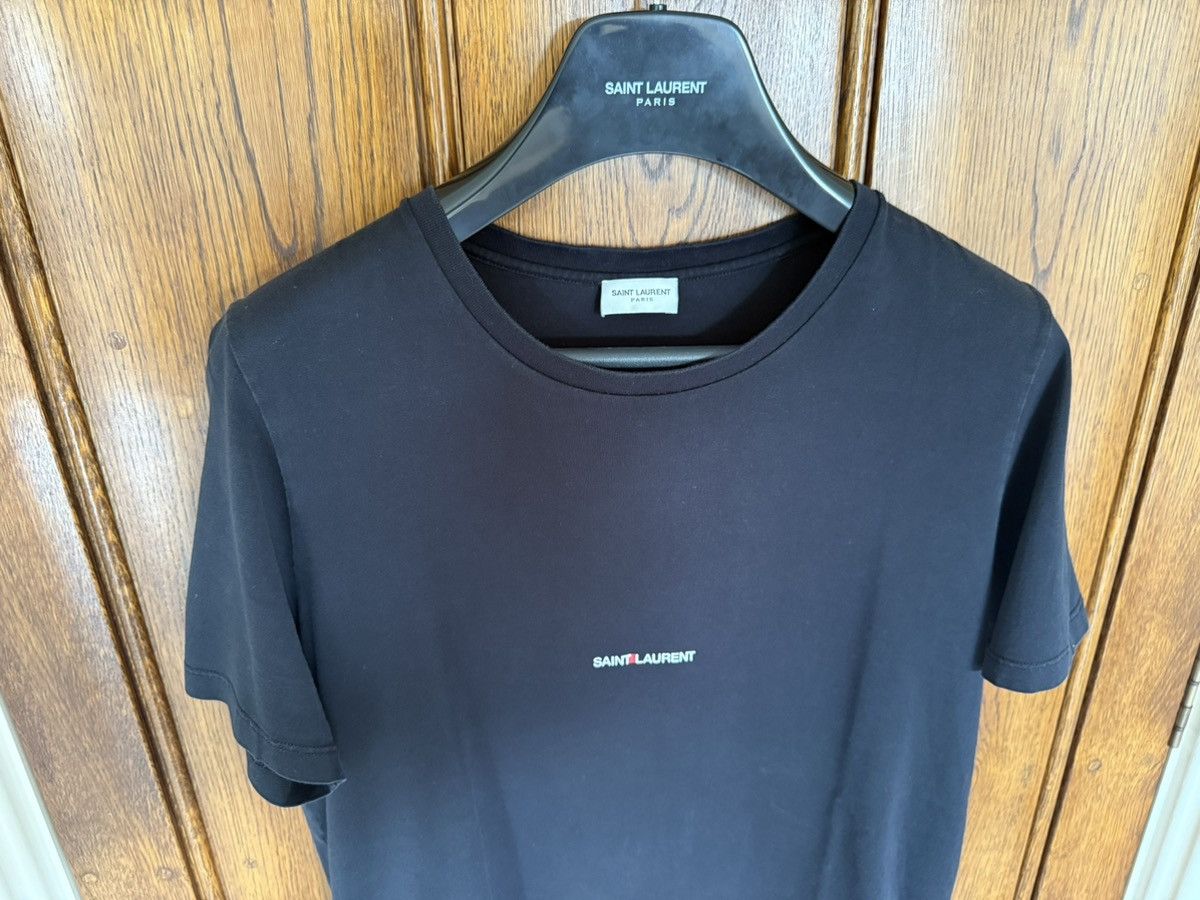 Saint Laurent Paris $550 Saint Laurent Rive Gauche black logo t shirt L Size US L / EU 52-54 / 3 - 9 Thumbnail