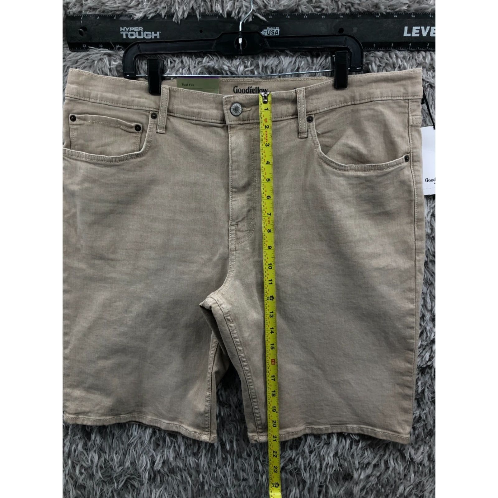 Vintage Goodfellow Bermuda Shorts Mens Size 42 Slim Mid Beige Denim 5-Pocket Logo Size US 42 / EU 58 - 3 Thumbnail