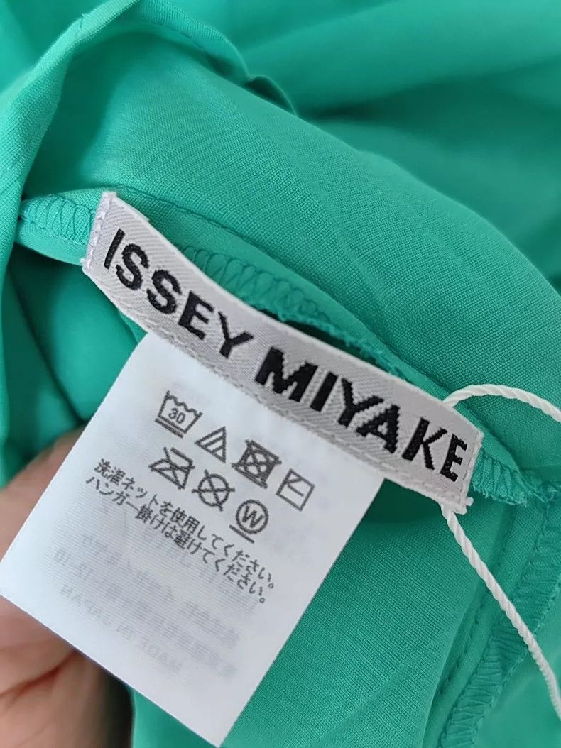Issey Miyake Issey Miyake size:2 Green main line round-neck sleeveless Size S / US 4 / IT 40 - 6 Thumbnail