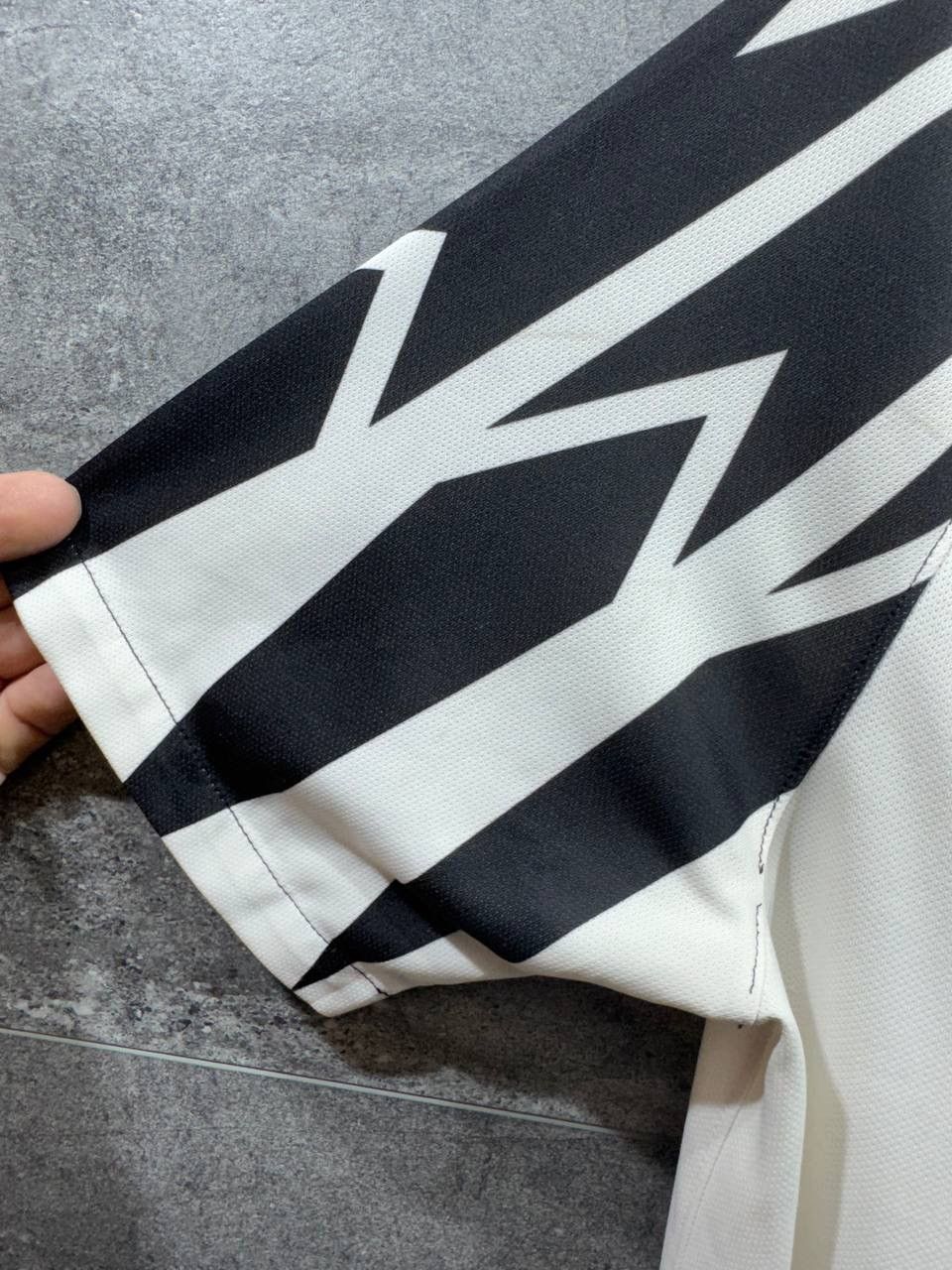 Vintage Nike FC Football Club Sem Risco Nao Ha Vitoria White Jersey Size US M / EU 48-50 / 2 - 18 Thumbnail