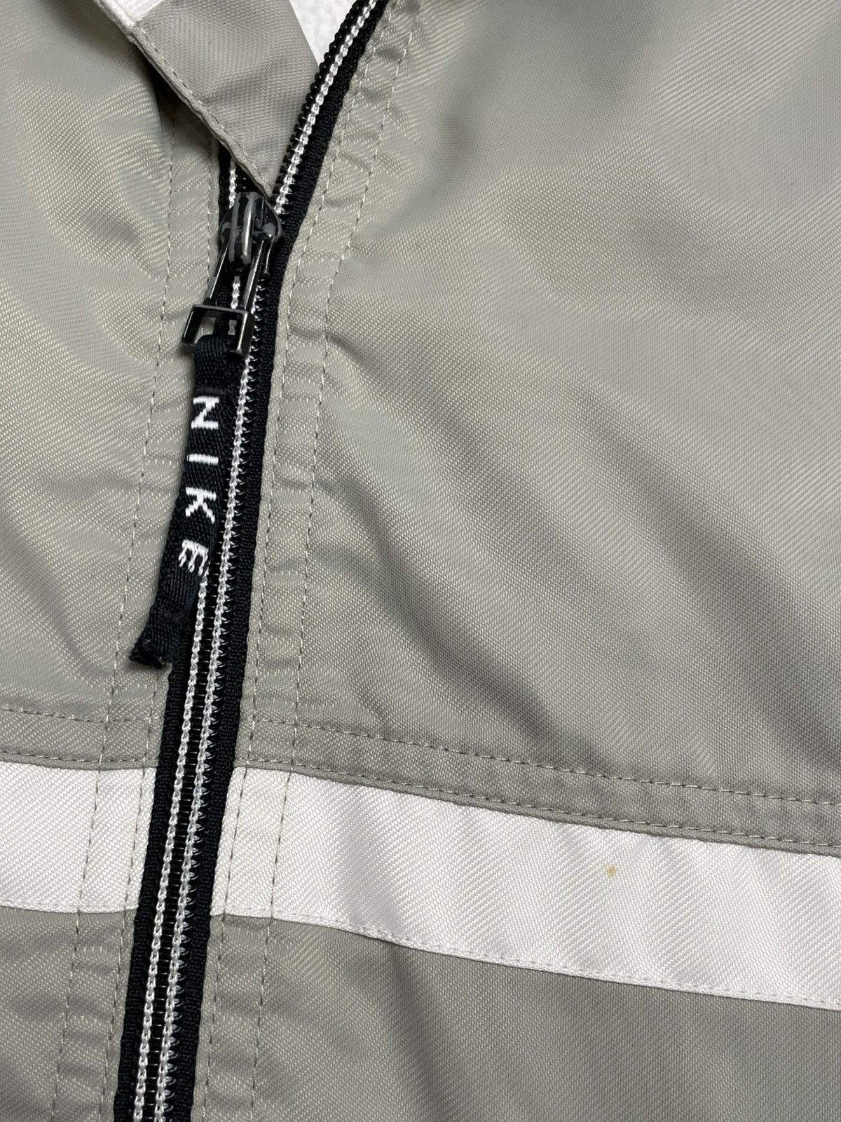 Nike × Vintage Nike Vintage 90’s Light Jacket Small Logo Oversized Y2K Size US XL / EU 56 / 4 - 9 Thumbnail