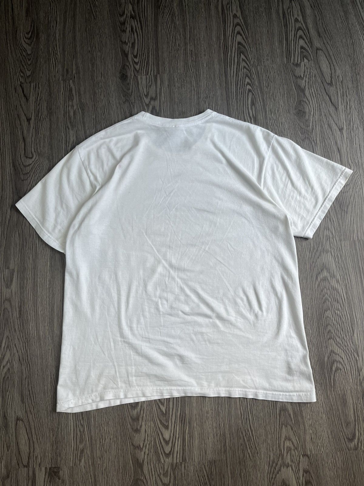 Supreme Supreme Strawberries Tee Spring/Summer 2023 (SS23) Size US M / EU 48-50 / 2 - 7 Thumbnail