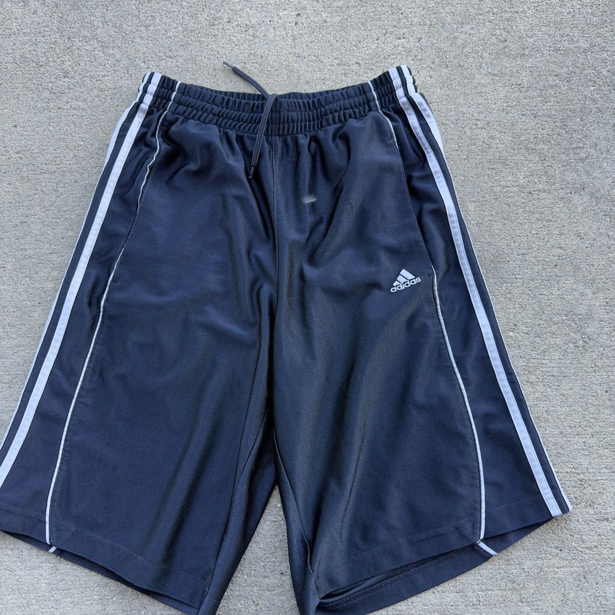 Adidas Adidas shorts Size US 28 / EU 44 - 3 Thumbnail