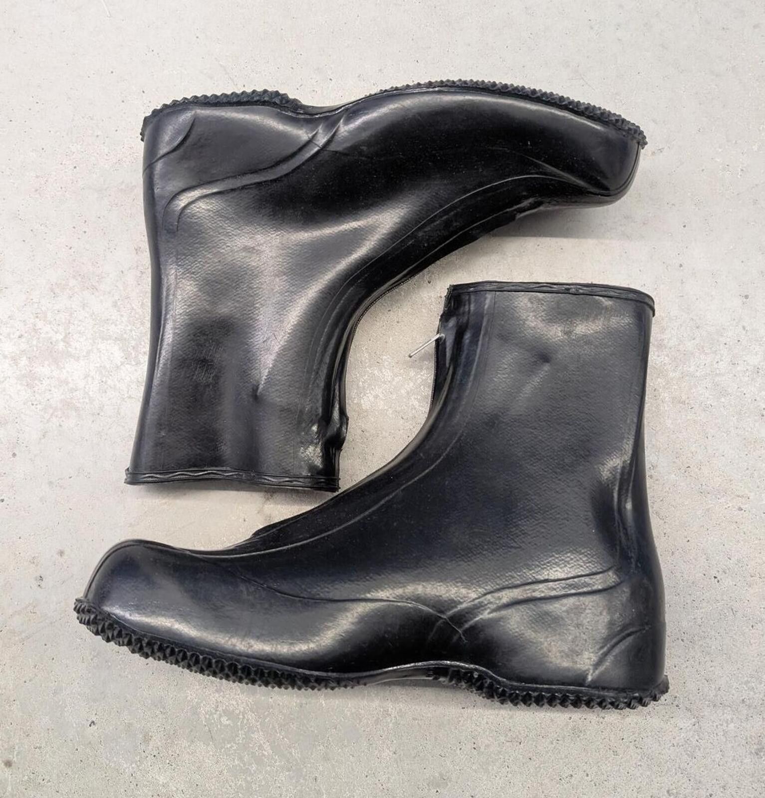 Vintage Vintage 90s Rialto Canada Black Rain Over Boot Galoshes Size ONE SIZE - 1 Thumbnail
