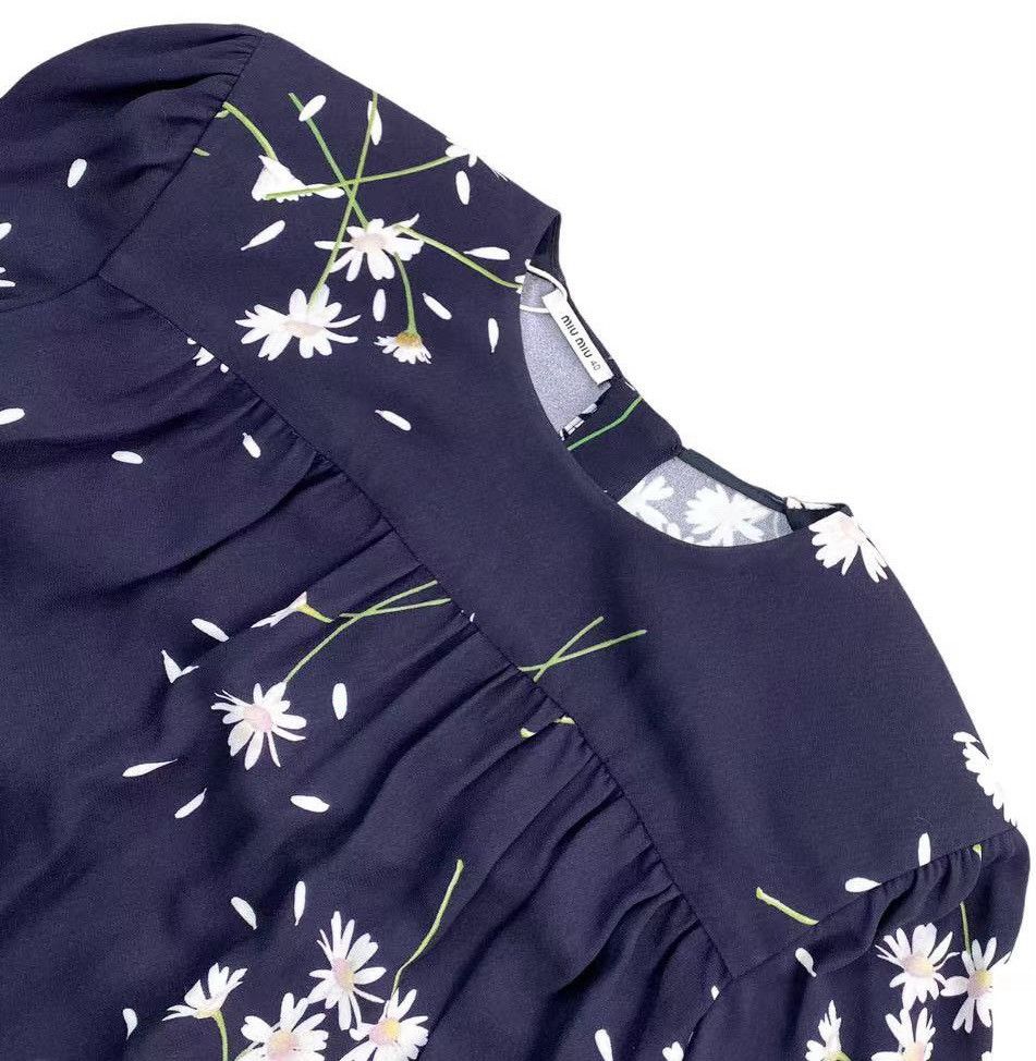 Miu Miu Miu Miu Floral Printed Ruched Waist Detail L/S Dress Size S / US 4 / IT 40 - 3 Thumbnail