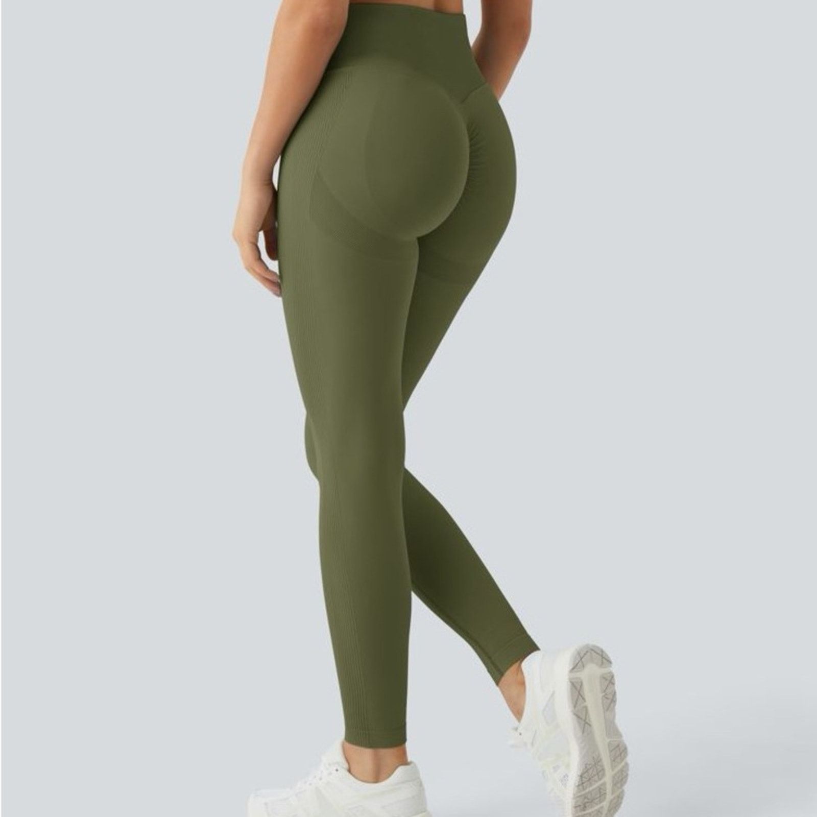 Other NEW Halara Seamless HighWaisted Butt Lifting Legging Size S Size 27" / US 4 / IT 40 - 1 Thumbnail