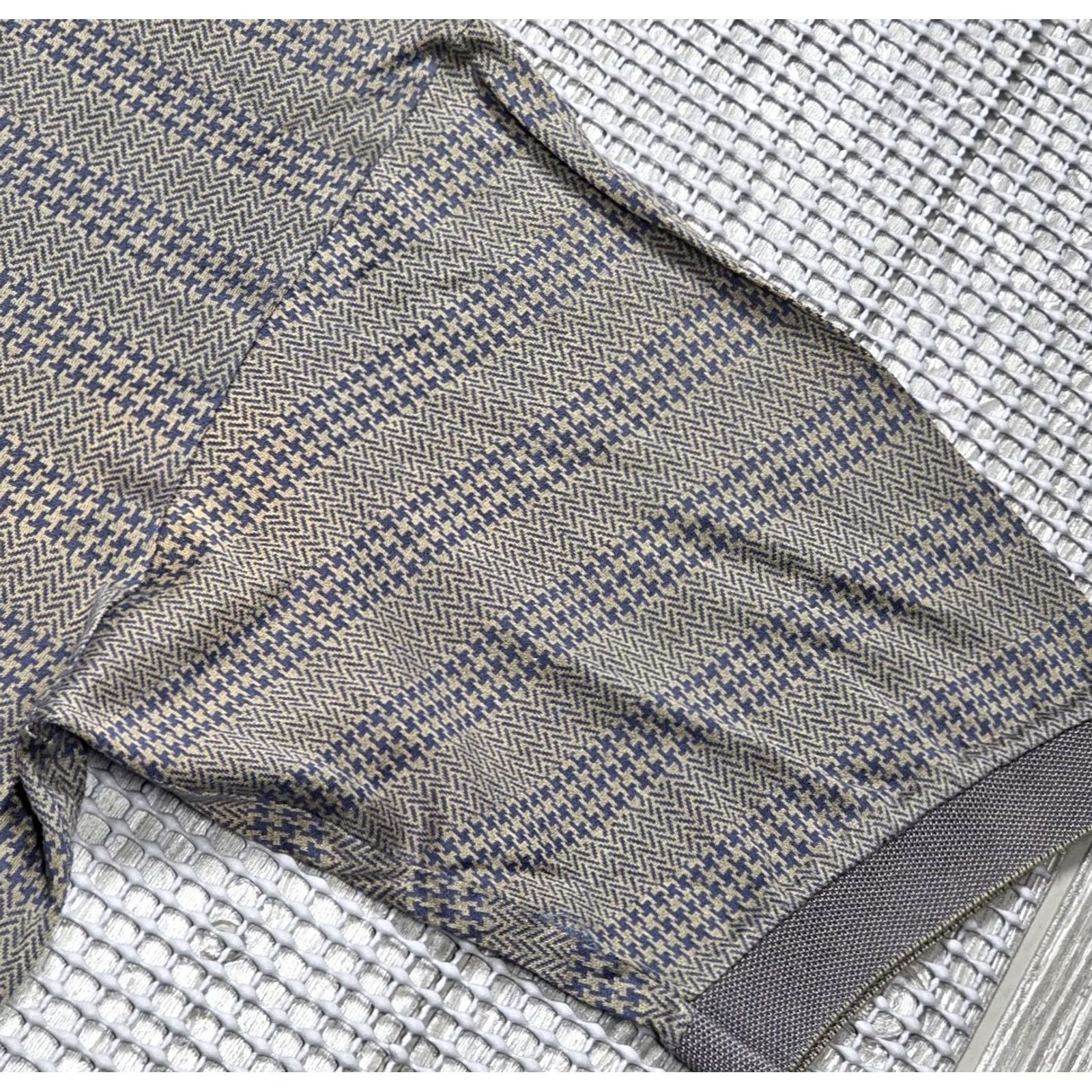 Vintage Bobby Jones Bel-Air C.C Embroidered Polo Shirt L Gray Houndstooth Button-Up Short Sleeve Italy Vintage Mens Size US L / EU 52-54 / 3 - 7 Thumbnail