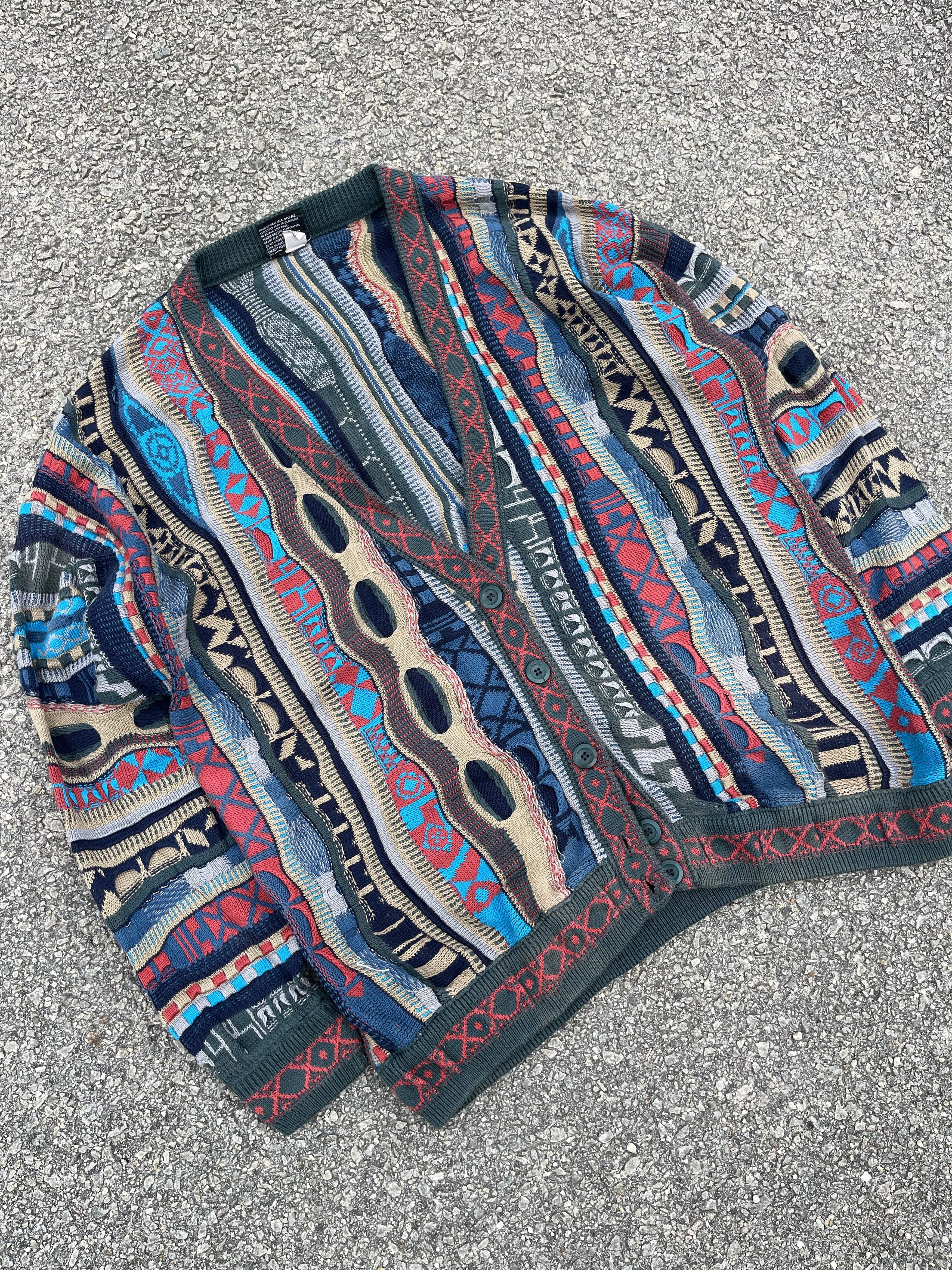 Vintage Coogi Style Jumper Pullover Knitwear Emaroo brand Size US L / EU 52-54 / 3 - 2 Thumbnail