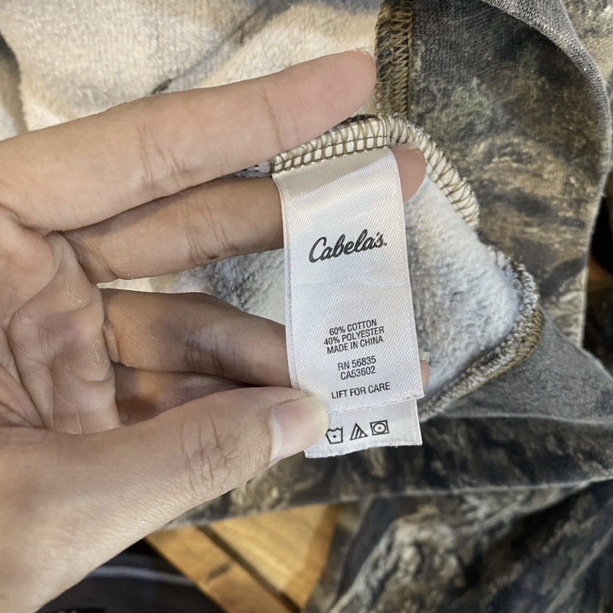 Cabelas CABELA'S Vintage RealTree Camo Spellout Pullover Hoodie Size US XXL / EU 58 / 5 - 14 Thumbnail