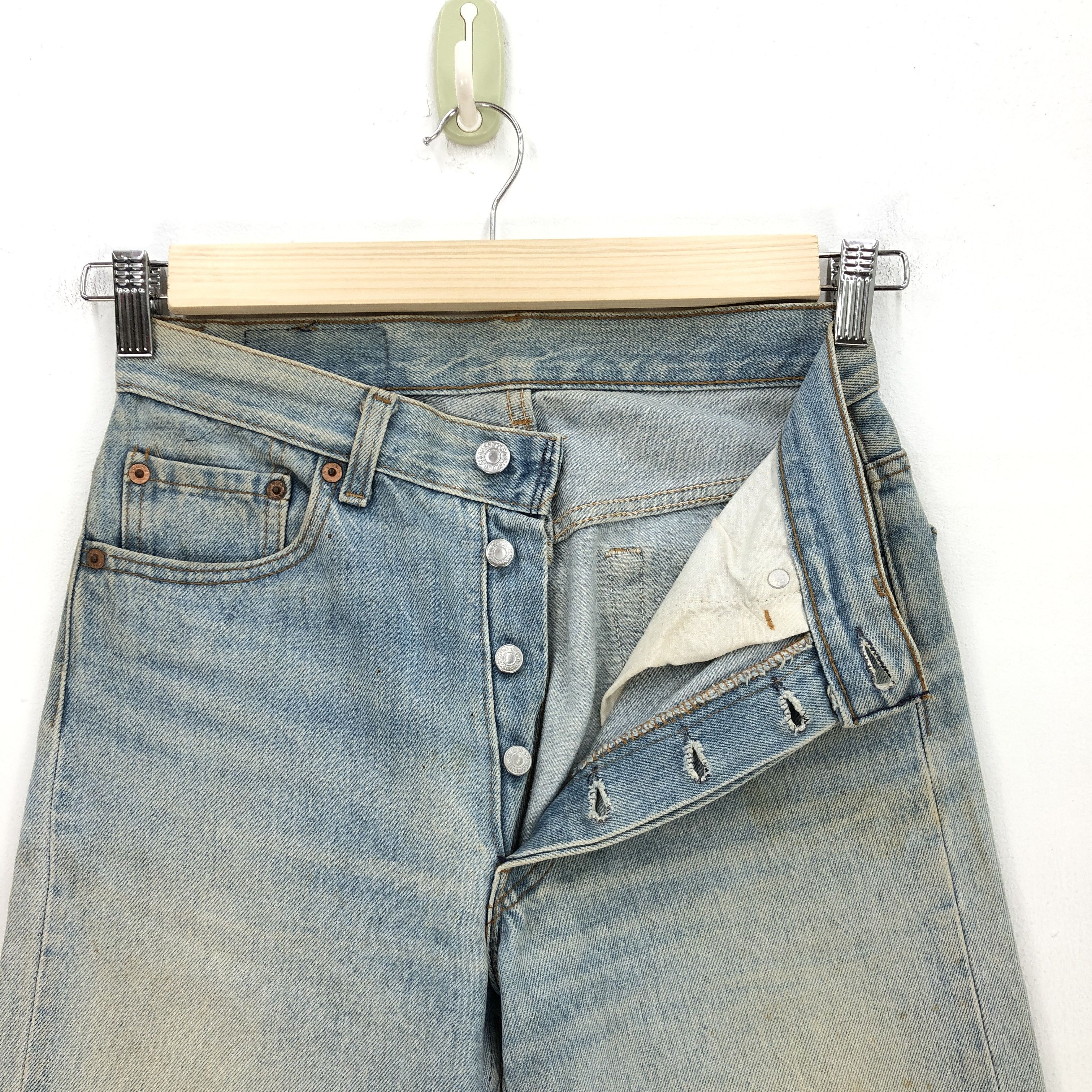 Levi's Vintage Levi's 501xx Sun Faded Jeans Levis Light Wash Denim Size 28" / US 6 / IT 42 - 6 Thumbnail
