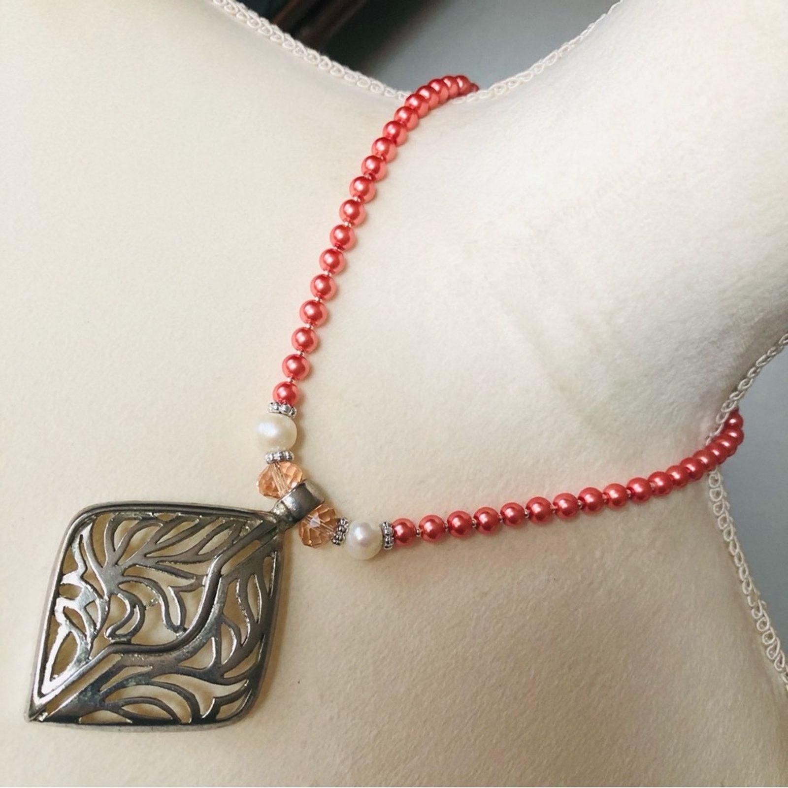 Handmade Handcrafted repurpose large filigree pendant Pearl necklace Size ONE SIZE - 1 Thumbnail