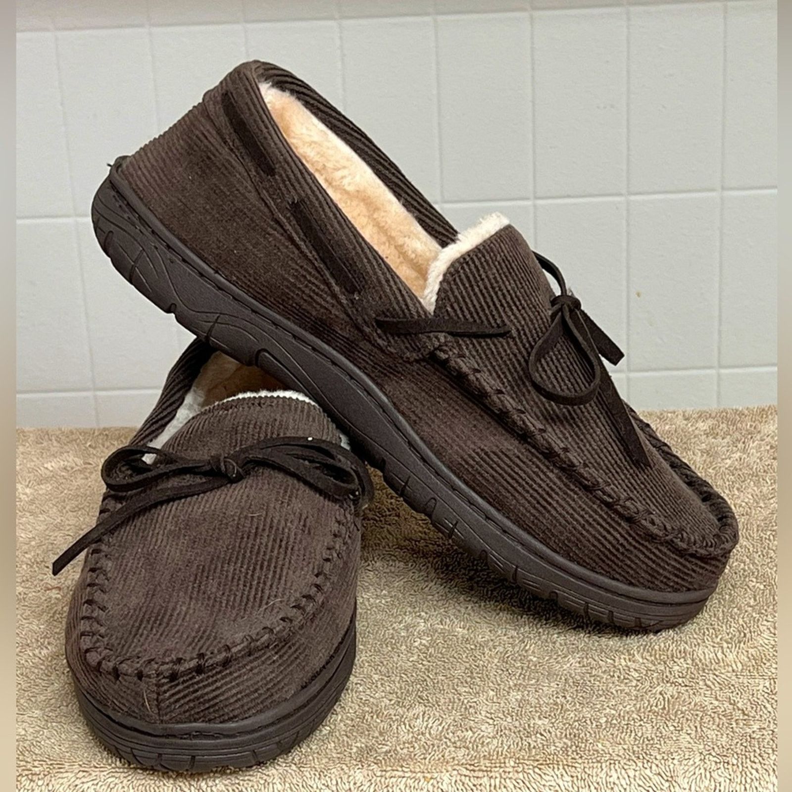 Other PAWZ BY BEARPAW ROB BROWN FUR MOCCASIN SLIPPERS SIZE 9 Size US 9 / EU 42 - 2 Thumbnail