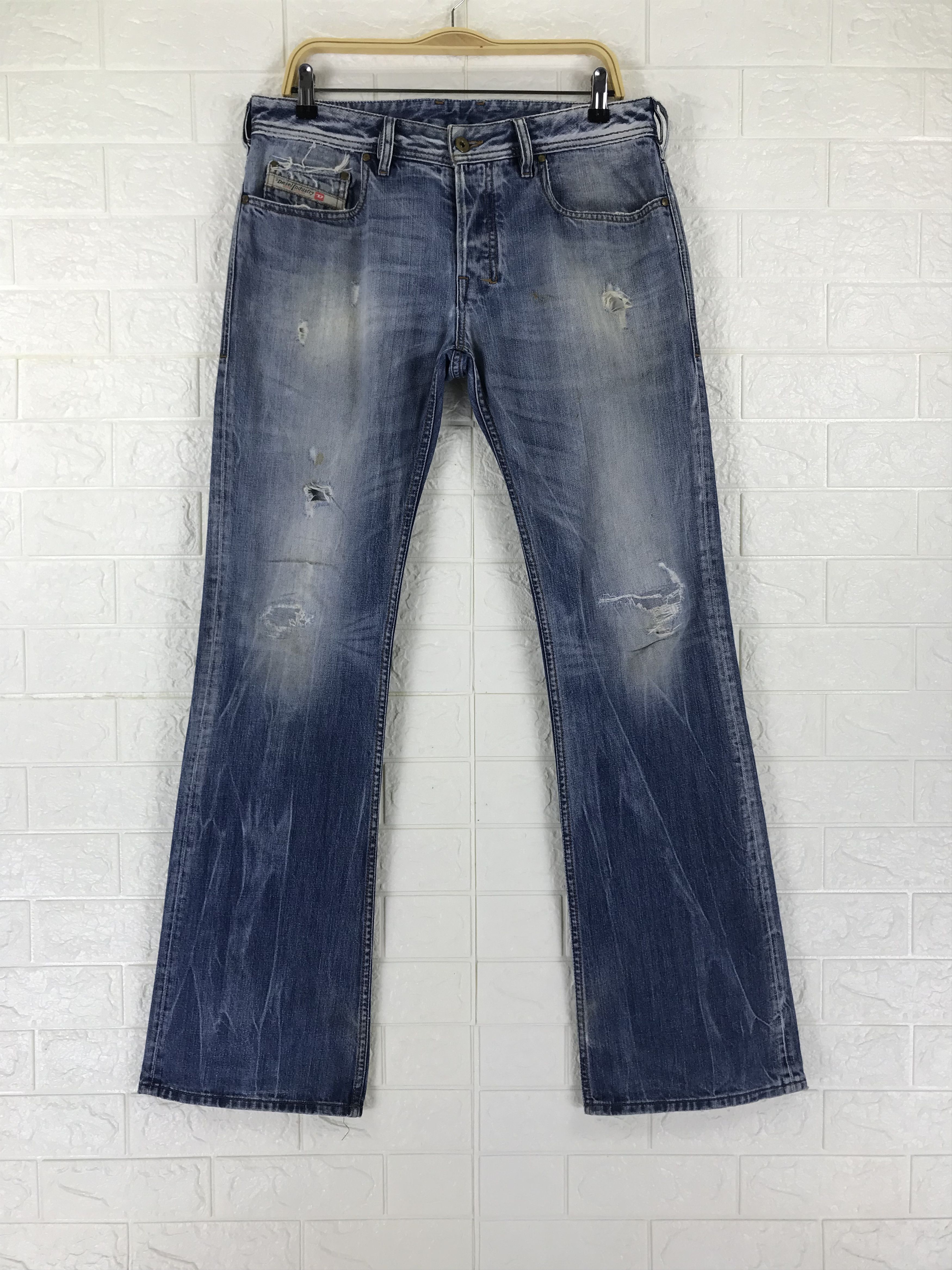 Diesel Vintage Diesel Distressed Flare Jeans Size US 33 - 1 Thumbnail