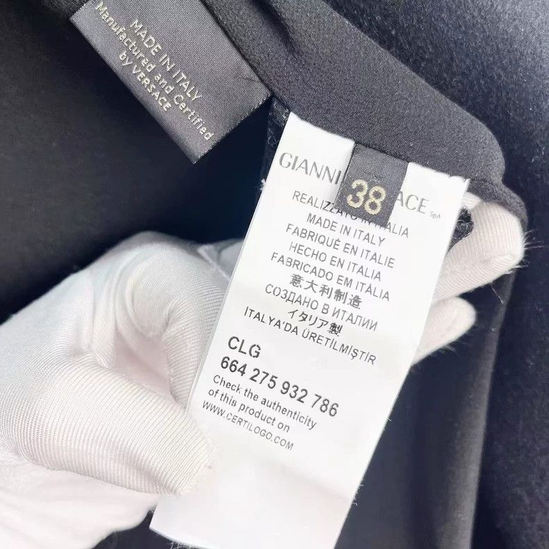 Versace Versace Heavy woolen coat Size S / US 4 / IT 40 - 8 Thumbnail