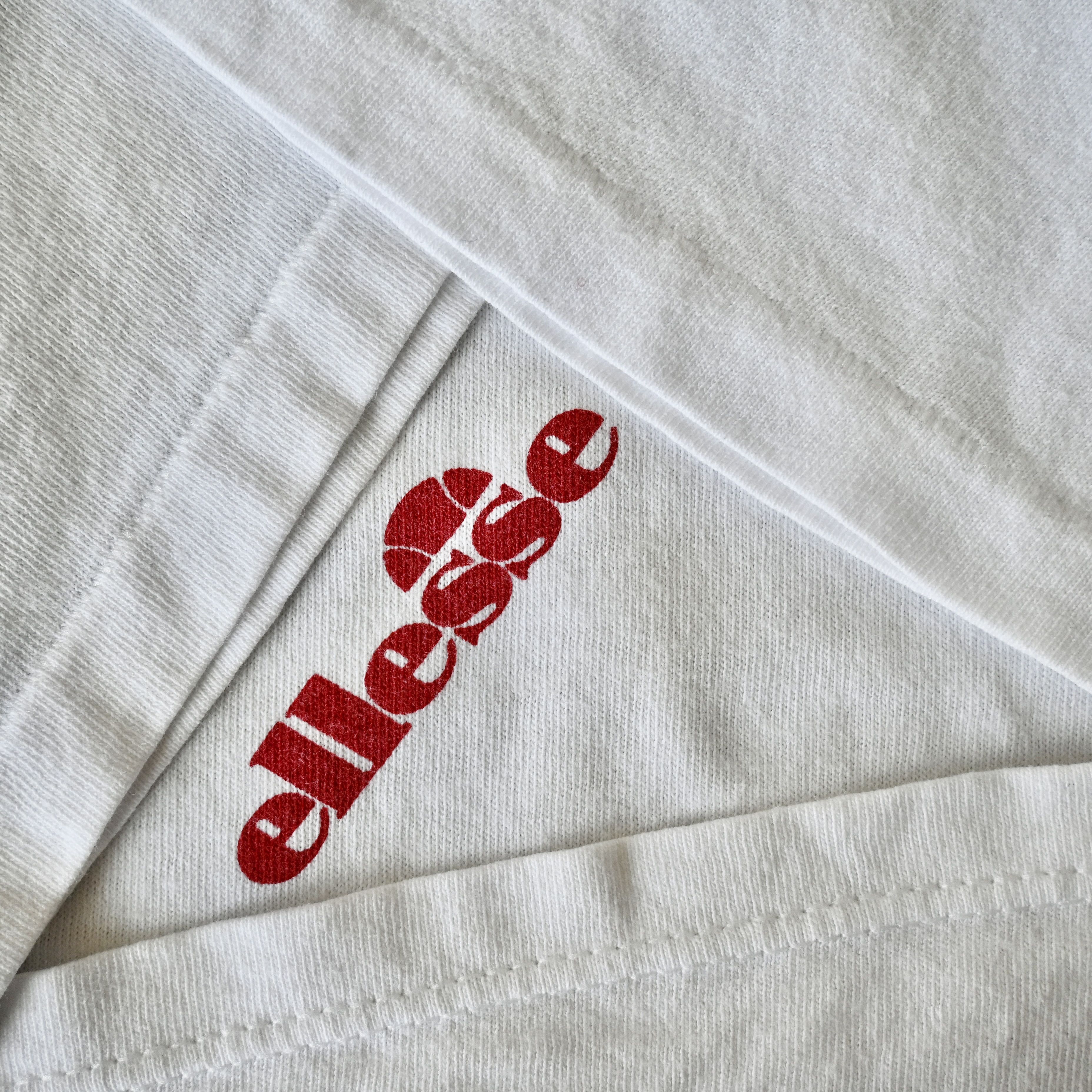 Ellesse Vintage 1990s ellesse italian message single-stiched t-shirt Size US L / EU 52-54 / 3 - 10 Thumbnail