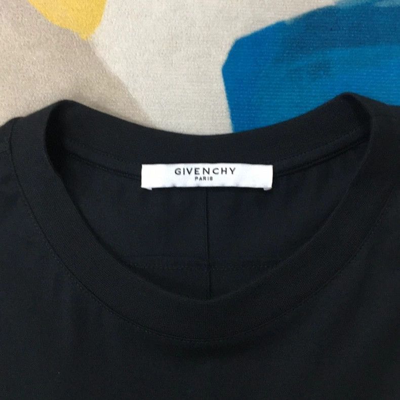 Givenchy Givenchy Baroque Printed T-Shirt Size US XL / EU 56 / 4 - 3 Thumbnail
