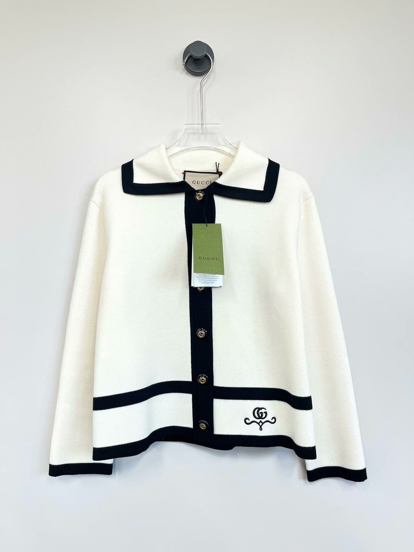 Gucci Gucci White Black Logo Knit Cardigan Size XS / US 0-2 / IT 36-38 - 1 Thumbnail
