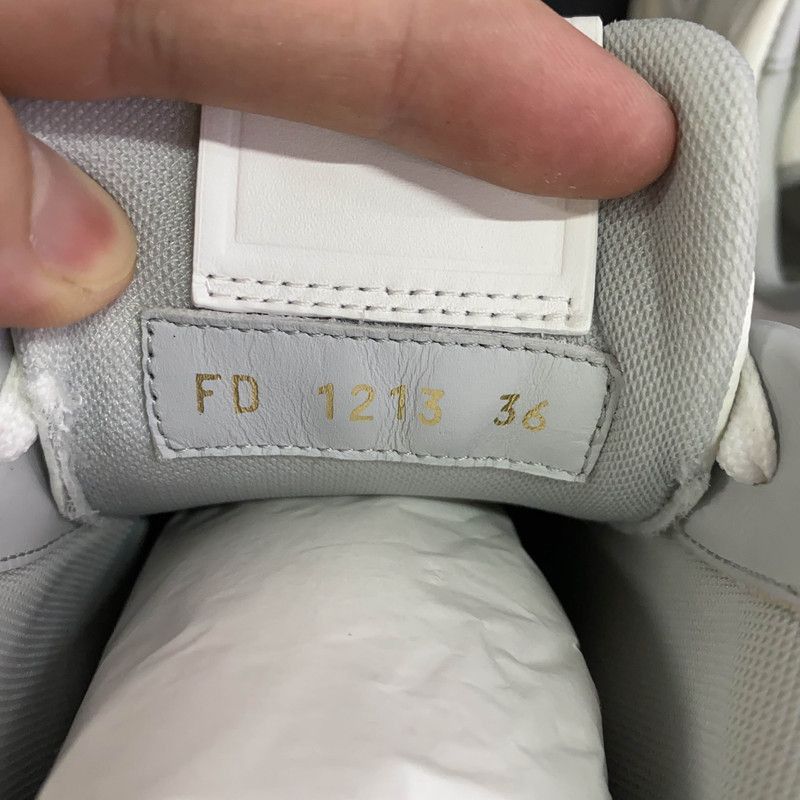 Louis Vuitton Louis Vuitton Leather Embossed Low-Top Trainers Size US 10 / EU 43 - 5 Thumbnail
