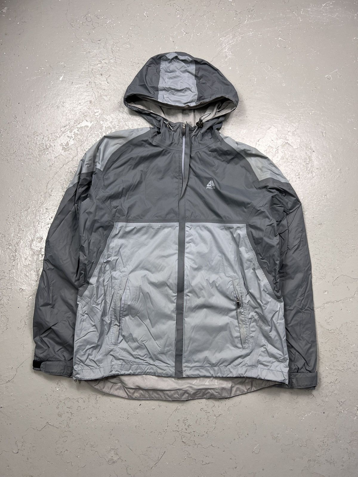 Nike Nike ACG Windbreaker Jacket Grey Size Medium | Grailed