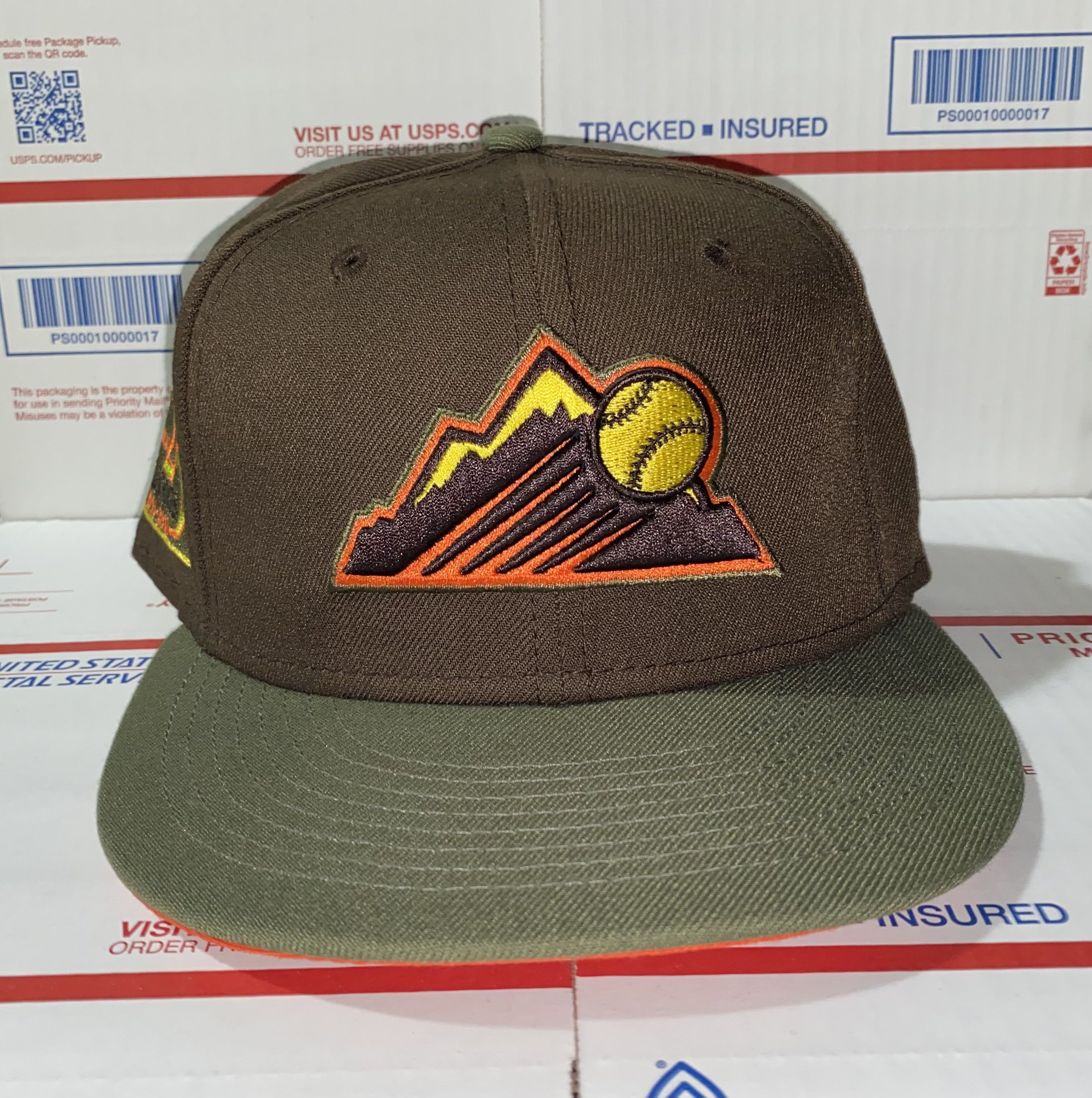 MLB × New Era Colorado Rockies 25 years Anniversary new era 7 3/8 Baseball Size ONE SIZE - 1 Thumbnail