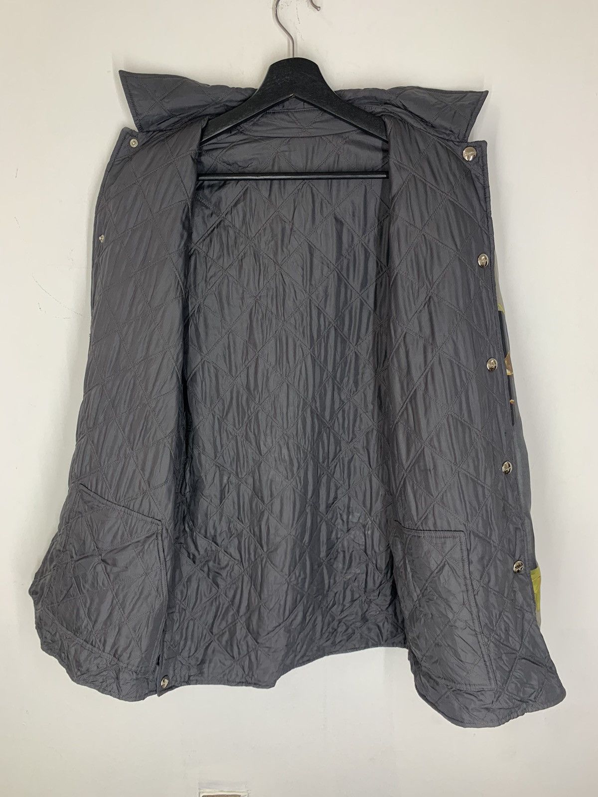 Salvatore Ferragamo Vintage Salvatore Ferragamo Quilted Jacket Size US M / EU 48-50 / 2 - 11 Thumbnail