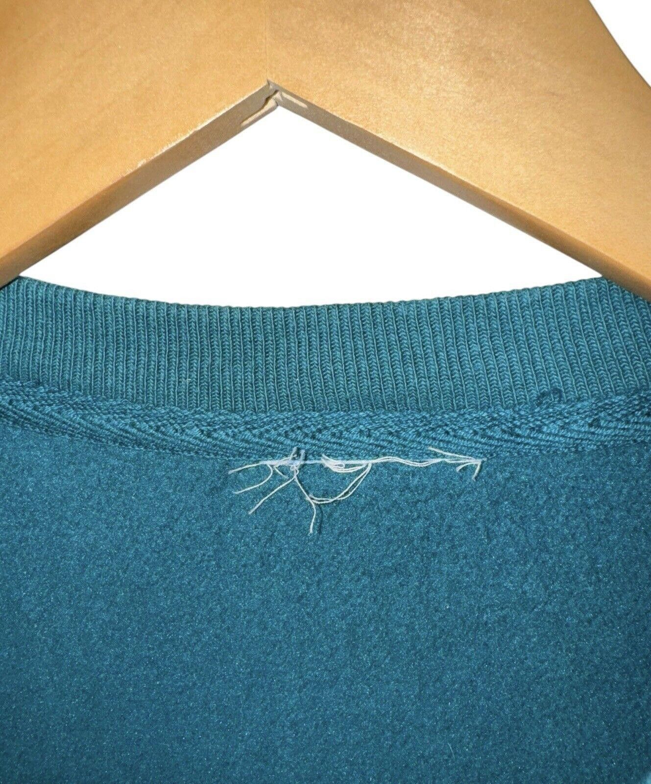 Champion Vintage Champion Reverse Weave 90s Teal Turquoise Crewneck L Size US 34 / EU 50 - 6 Thumbnail