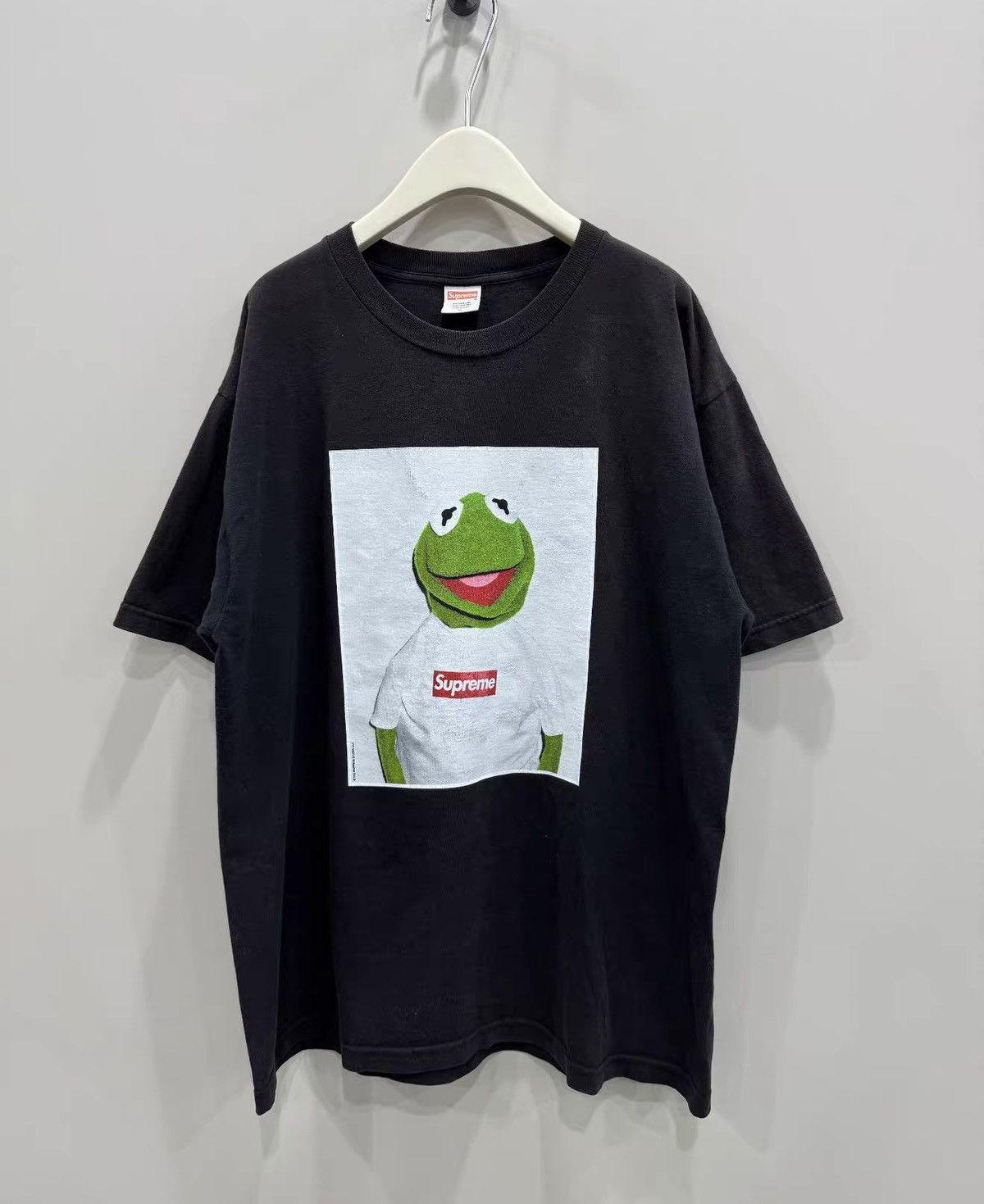 Supreme Supreme 08 kermit photo tee T-shirt black xl Size US XL / EU 56 / 4 - 1 Thumbnail