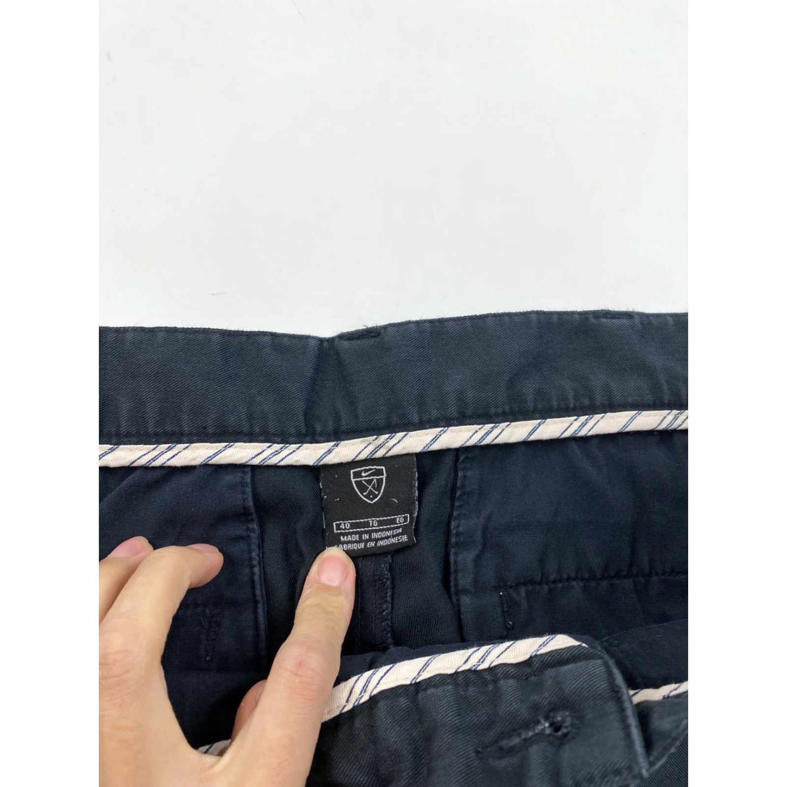 Nike Nike Golf Shorts Men’s Size 40 Black Solid Front Flat Athletic Chino Regular Belt Loops Casual Summer Sports Golf Men Mens Size US 40 / EU 56 - 3 Thumbnail