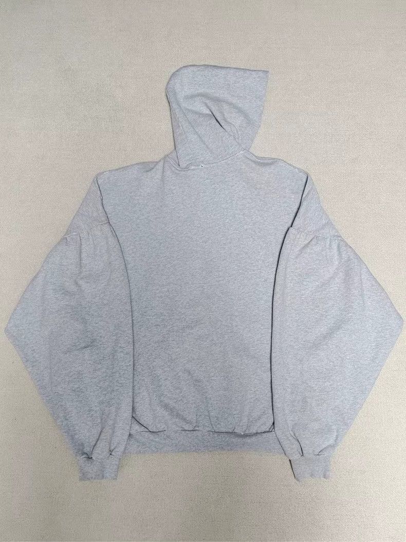 Balenciaga Balenciaga 23fw mud dyed Be Kind to make old damaged hooded Size US M / EU 48-50 / 2 - 2 Thumbnail