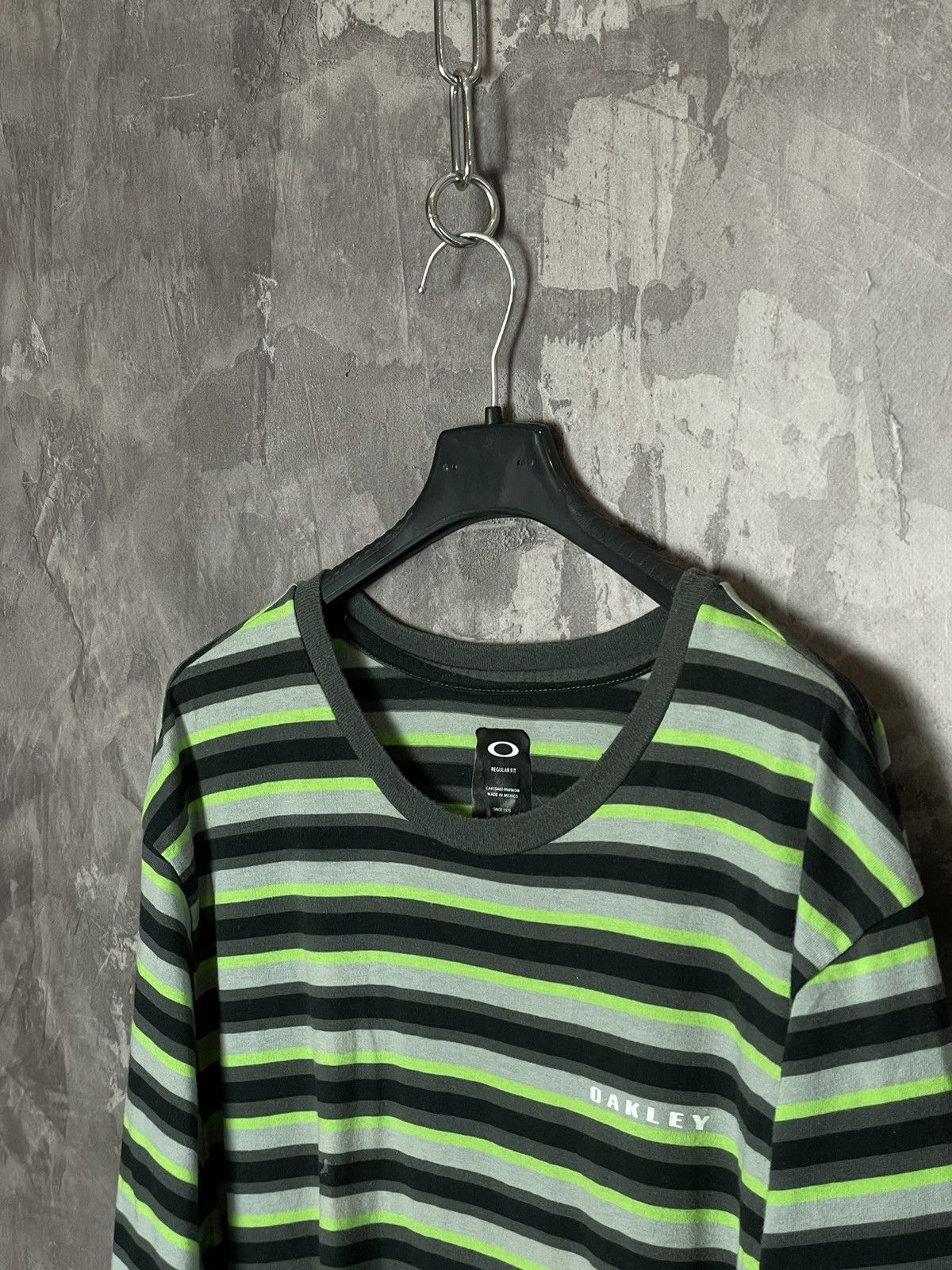 Oakley Vintage Oakley Stripes T-Shirt Polo Center Logo Japanese Size US XL / EU 56 / 4 - 5 Thumbnail
