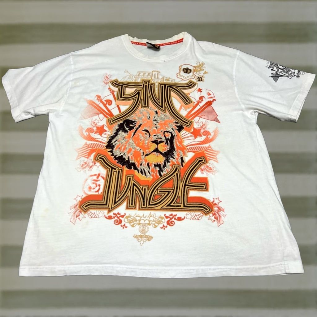 Vintage VINTAGE 5ive Jungle Embossed White Lion Shirt 3XL Men Size US XXL / EU 58 / 5 - 1 Thumbnail