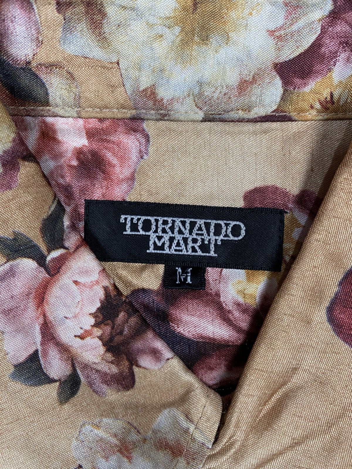 If Six Was Nine × Le Grande Bleu (L.G.B.) × Tornado Mart 2000s Tornado Mart - Fantasy Rose Shirt Size US M / EU 48-50 / 2 - 5 Thumbnail