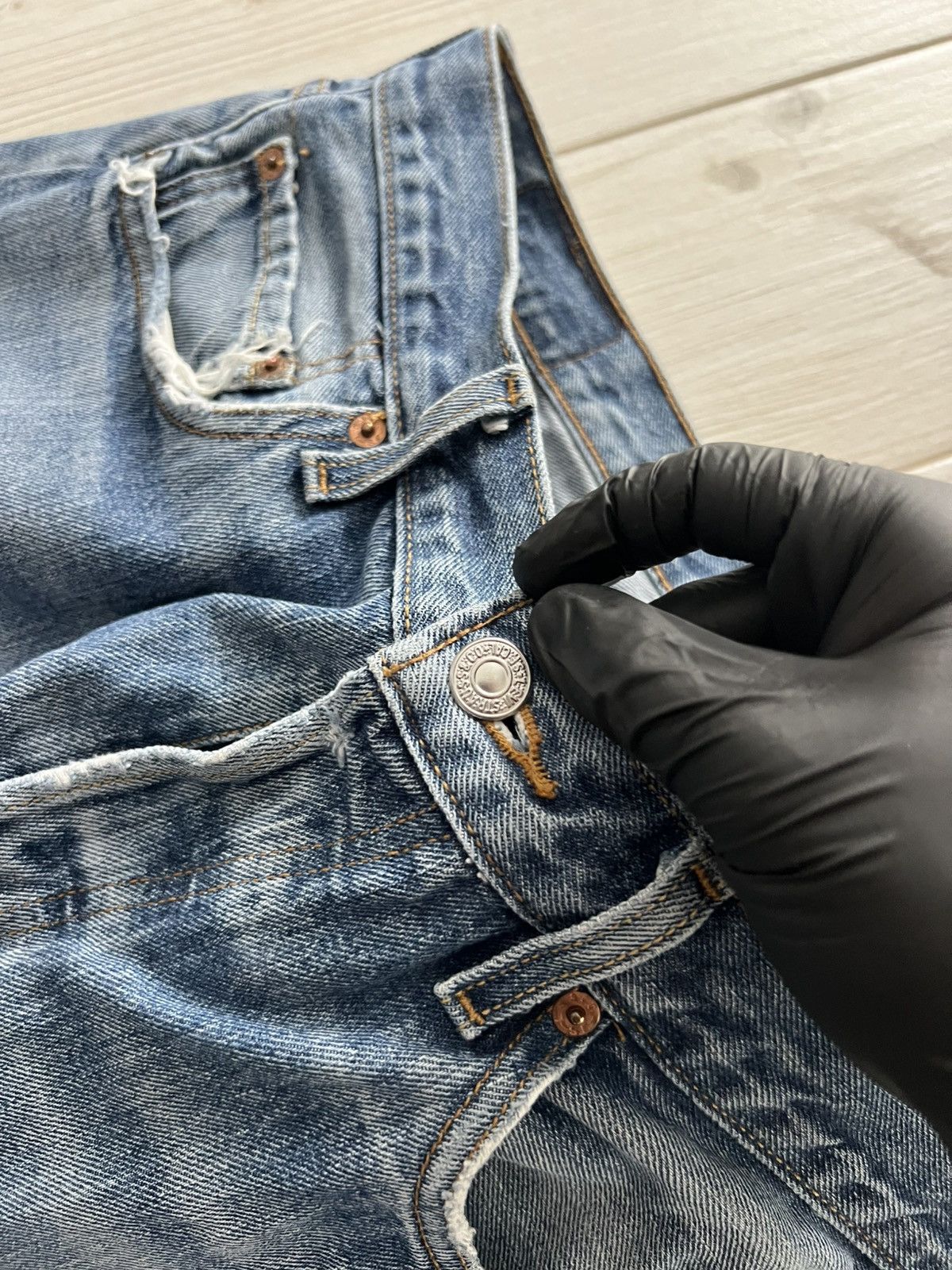 Levi's Vintage Levis 501 Blue Denim Jeans Size US 34 / EU 50 - 16 Thumbnail