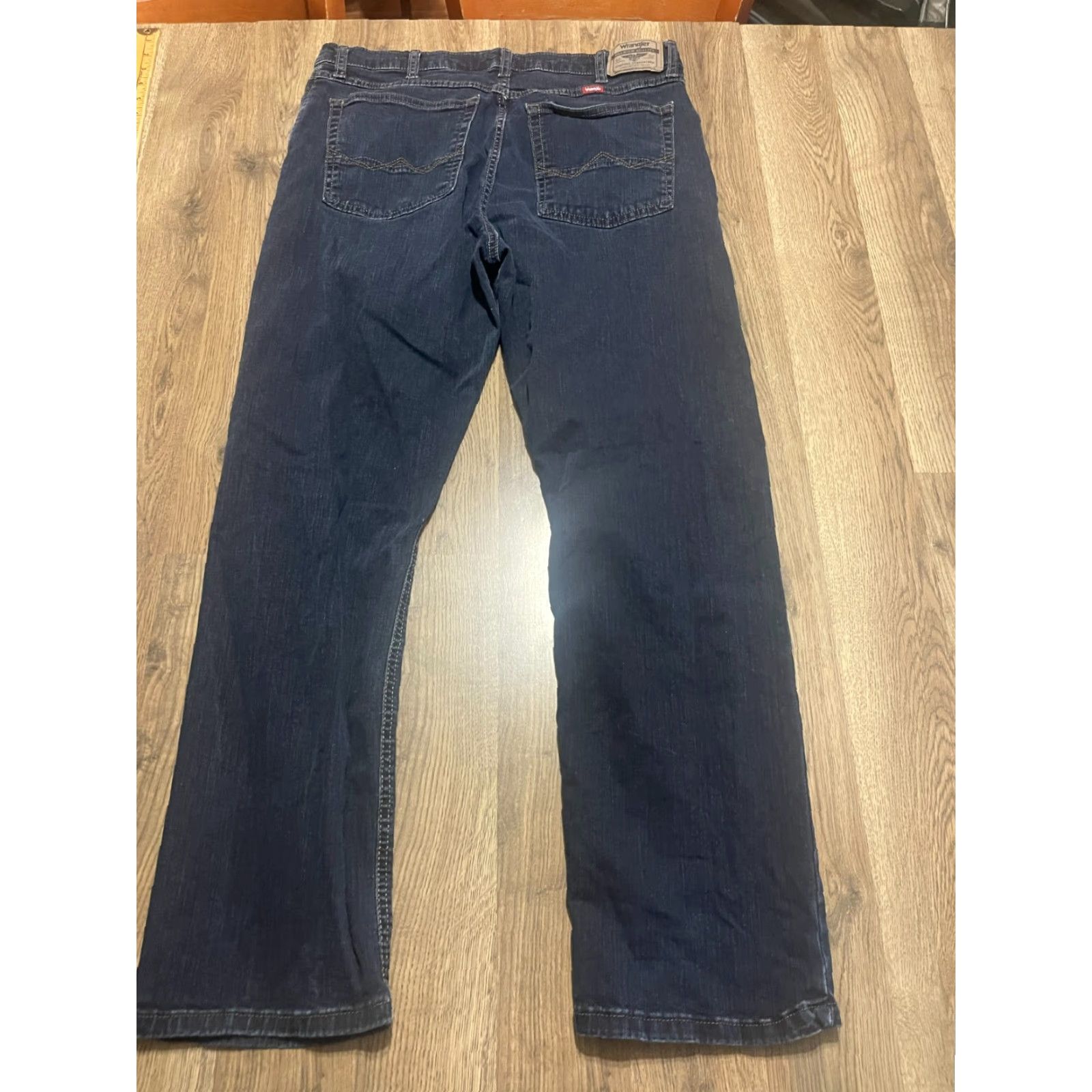 Wrangler VINTAGE not applicable? Size US 34 / EU 50 - 2 Thumbnail