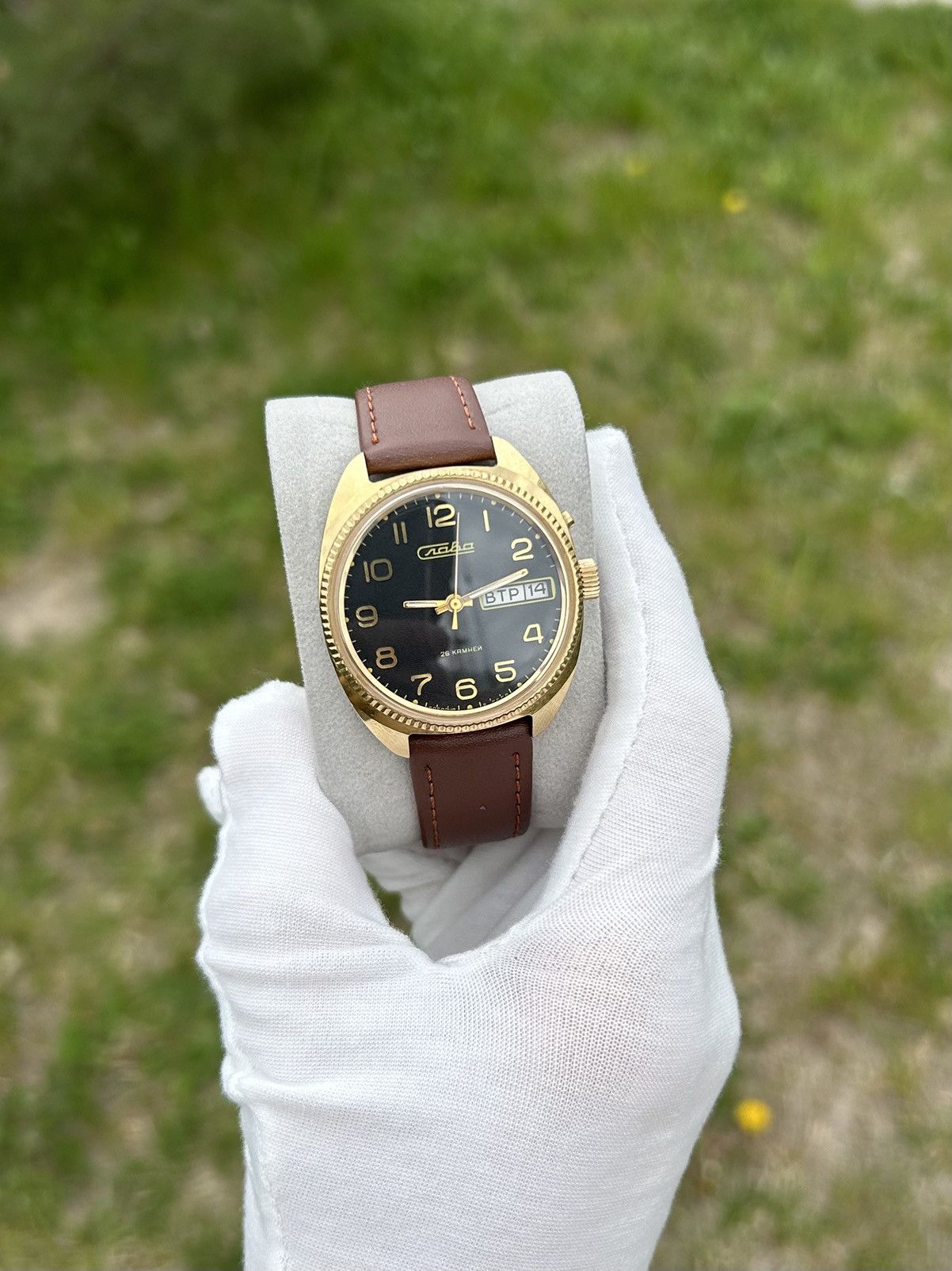 Vintage Vintage Watch Slava USSR Soviet Mechanical 1980s Size ONE SIZE - 3 Thumbnail