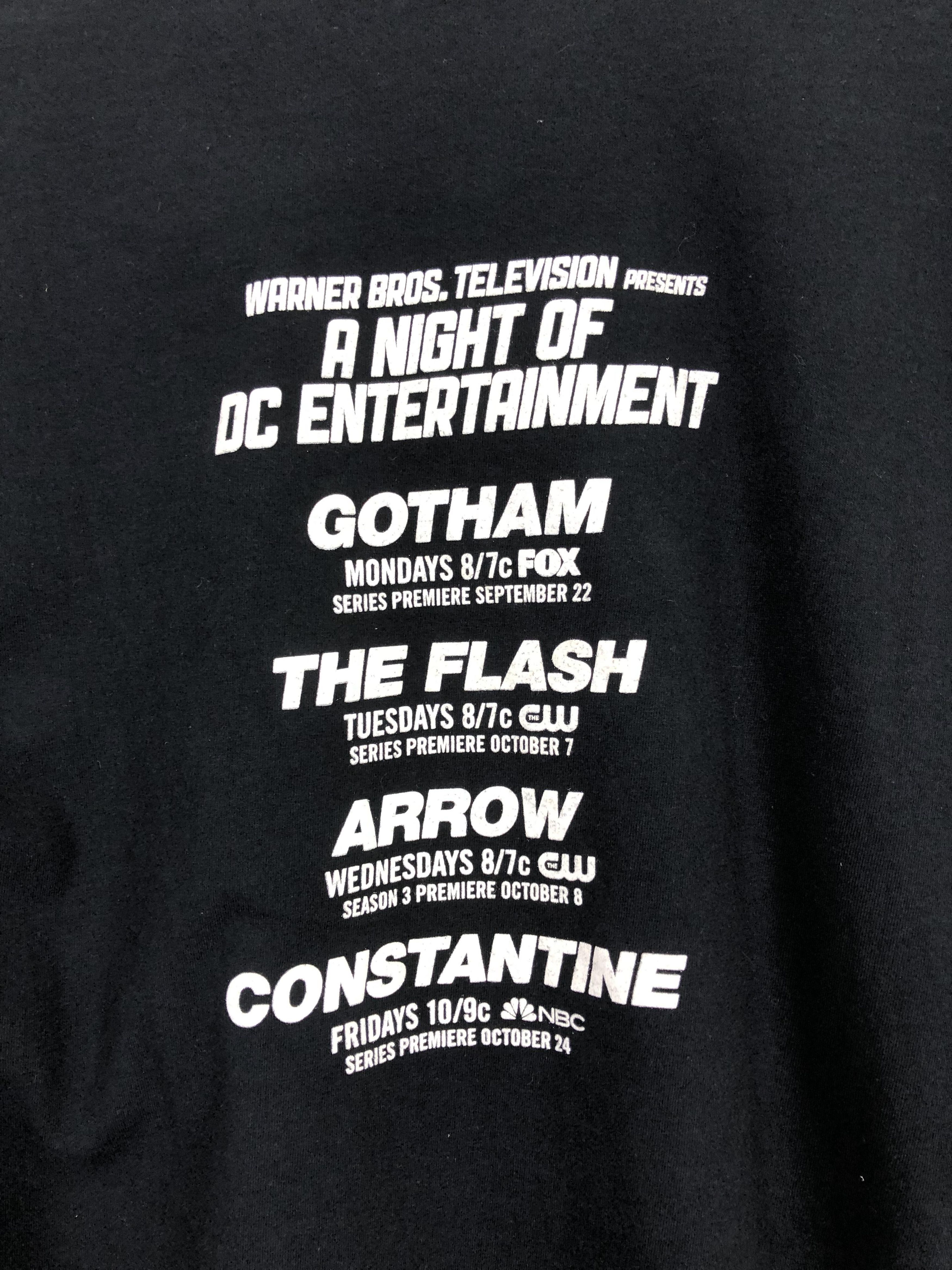 DC Comics × Vintage × Warner Bros Vintage Warner Bros DC Entertainment Superhero Tee TA0361 Size US XL / EU 56 / 4 - 8 Thumbnail
