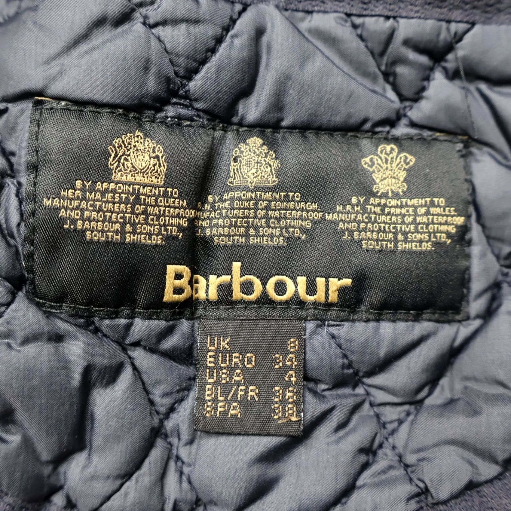 Barbour Barbour Vest Women 4 Black Fleece Betty Liner Full Zip Light Pack Winter Quilted Vest Sleeveless Zipper Pocket Quilted Barbour Logo Size S / US 4 / IT 40 - 5 Thumbnail